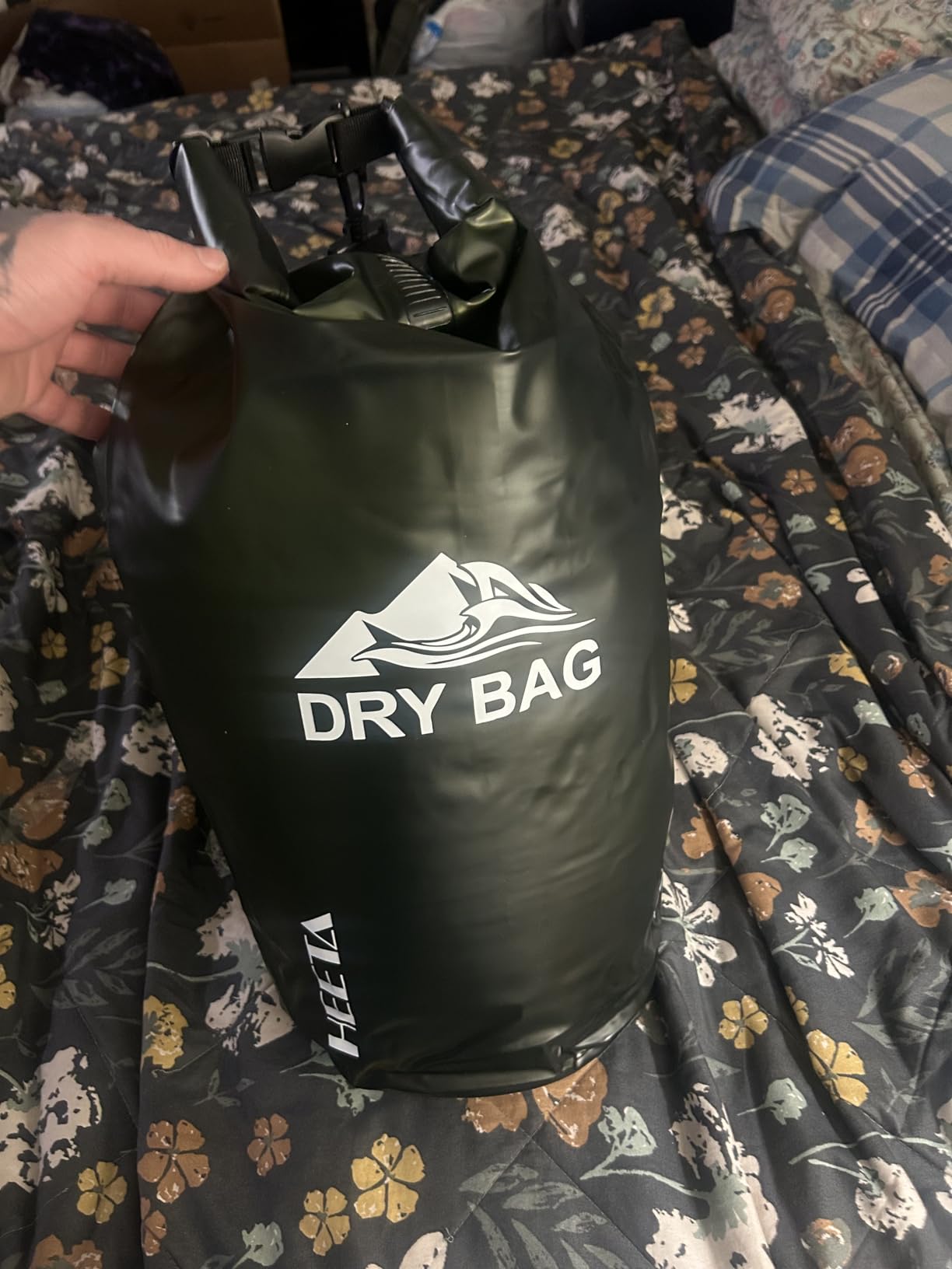 HEETA Dry Bag Waterproof Backpack with Phone Case 5L/10L/20L/30L/40L | Roll Top Lightweight Dry Storage Bag for Travel Boating Kayaking Paddle Board Camping Beach Essentials customer photo 1