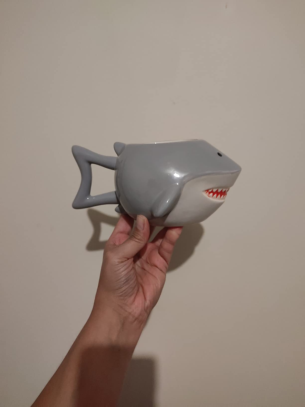 Silver Buffalo Jaws Shark Face 3D Sculpted Ceramic Coffee Mug, 20-Ounces customer photo 2