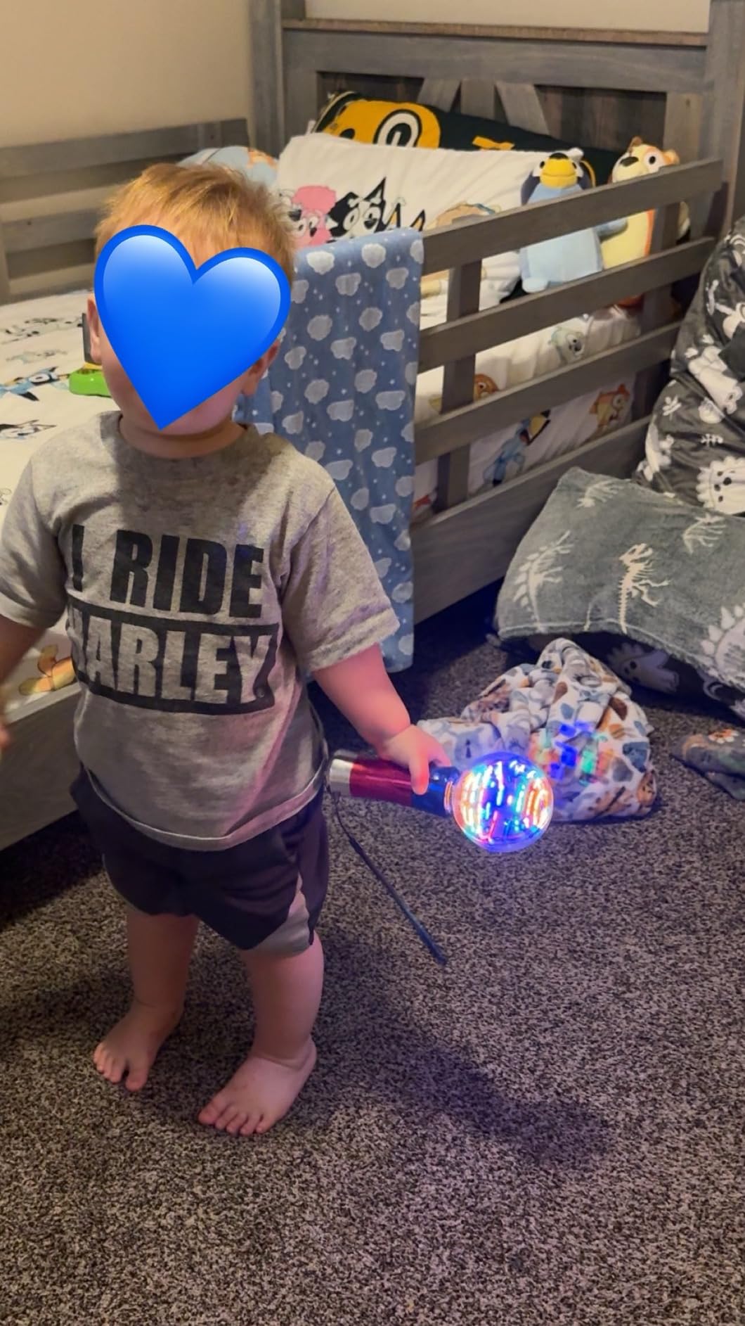 ArtCreativity Spinning Light Up Toy Wand, Autism Sensory Spinner Kids Gift | Visual Stimming Calming Spin Toy, Cause and Effect Sensory Play, Autistic Boys Girls, Ages 3+, 7.5in, 3 AA Included customer photo 1