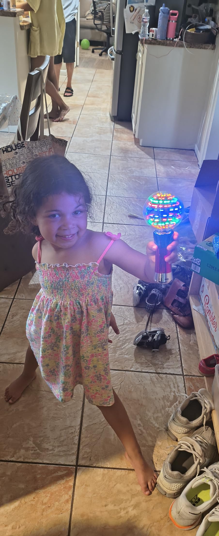 ArtCreativity Spinning Light Up Toy Wand, Autism Sensory Spinner Kids Gift | Visual Stimming Calming Spin Toy, Cause and Effect Sensory Play, Autistic Boys Girls, Ages 3+, 7.5in, 3 AA Included customer photo 2