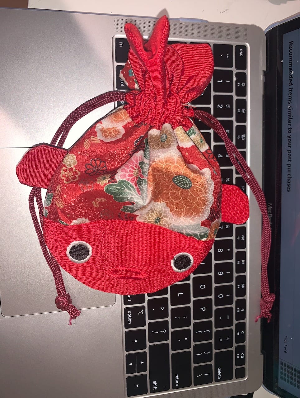 Honbay Cute Japanese Style Goldfish Drawstring Bag Gift Bag Cosmetic Bag Jewelry Pouch Coin Purse, 22x15cm/8.7x5.9inch (Red) customer photo 2