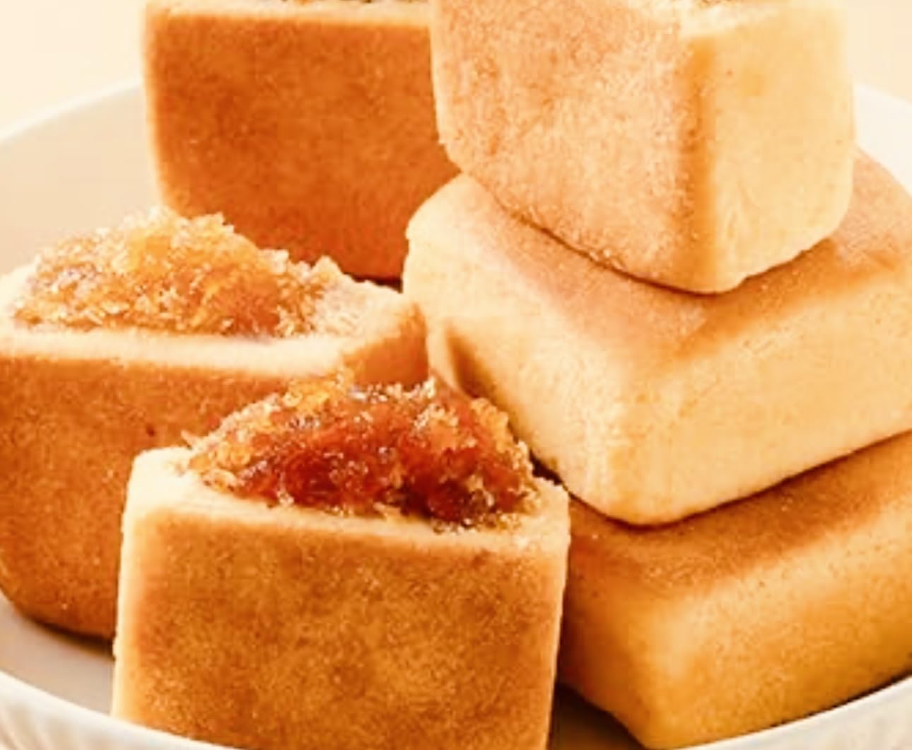Isabell Pineapple Cake 10Piece Box, 16.9 Ounce customer photo 1
