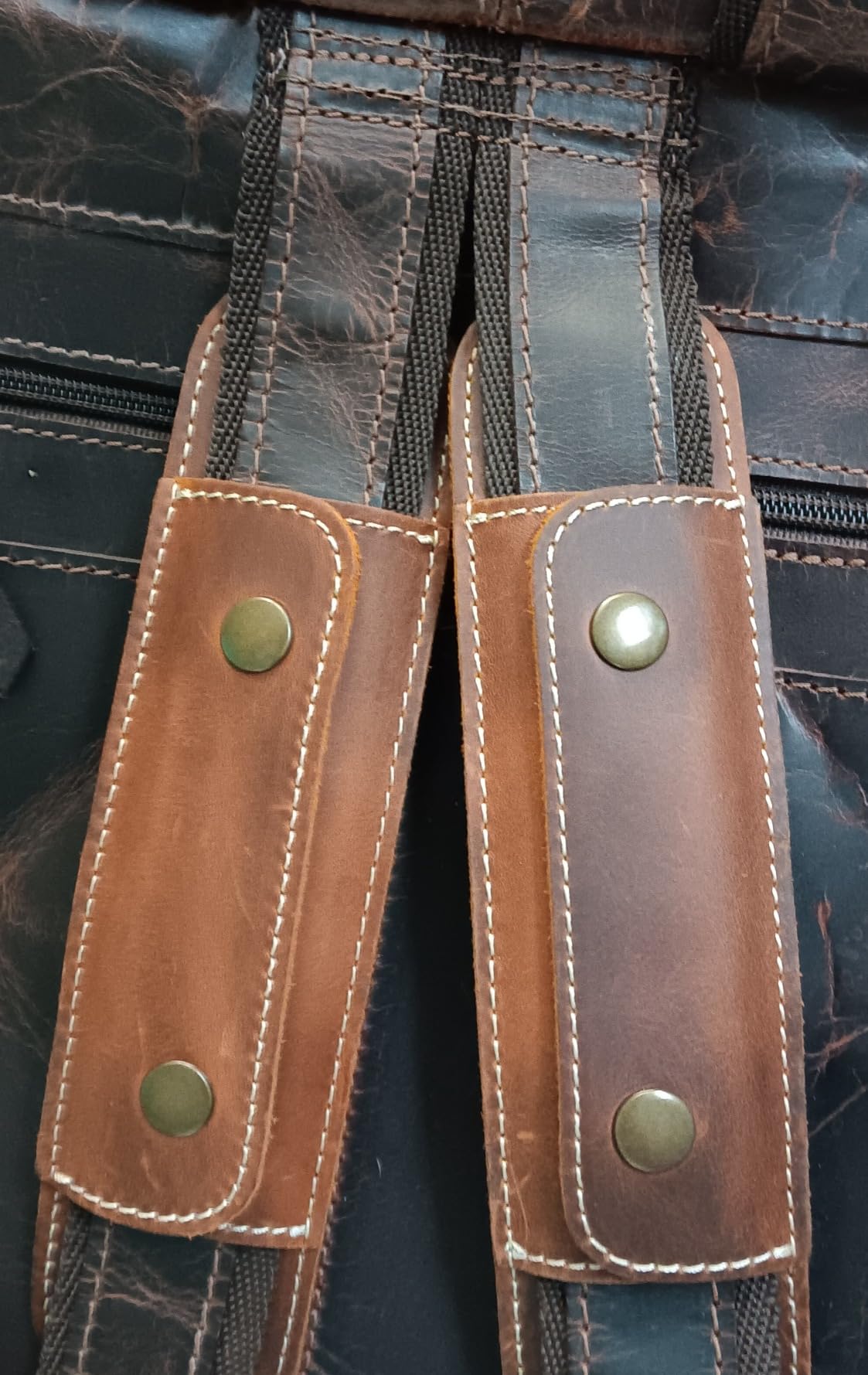 Vintage Buffalo Leather Backpack Multi Pockets Travel Bag for Men/Women customer photo 1