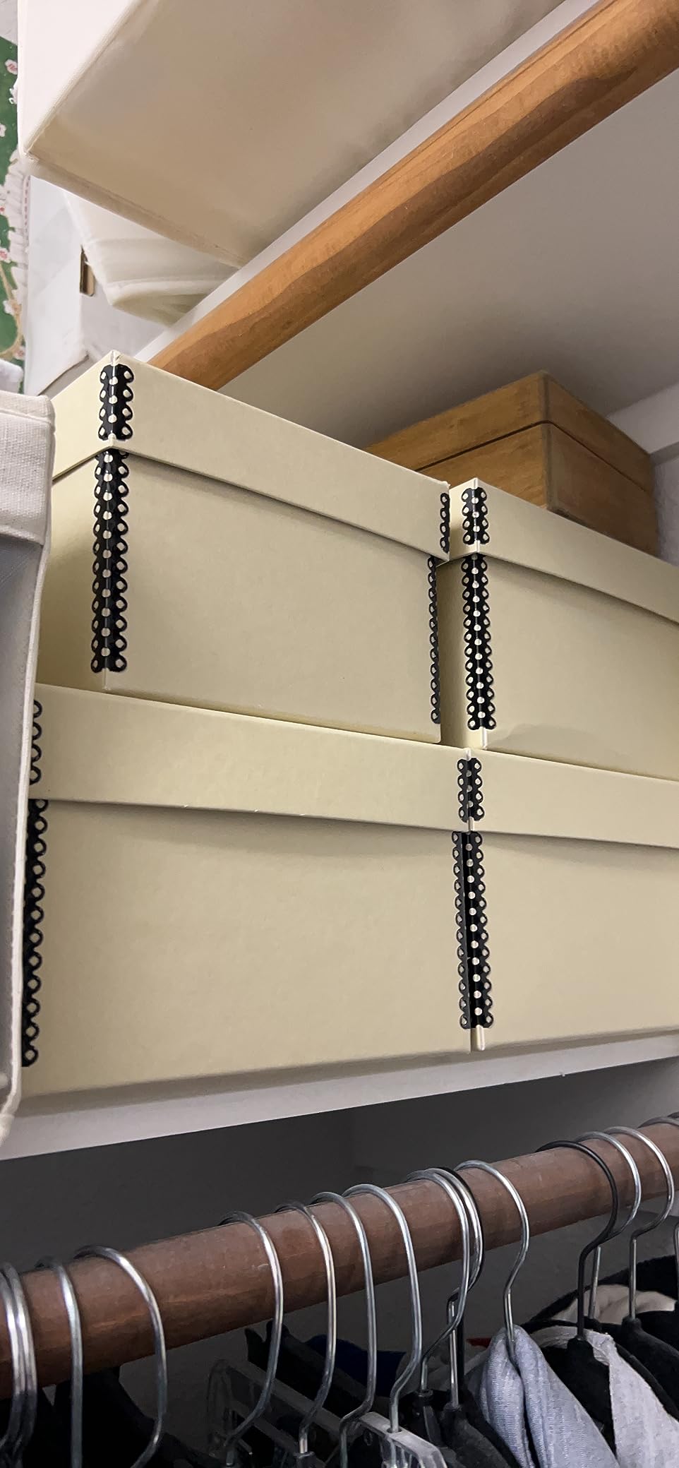 Lineco Archival Photo Card Box, Museum-Quality Storage, 5x8x12 Inch, Tan | Acid-Free with Removable Lid, Metal-Edge Corner, Bulk Storage and Preservation for Negatives, Prints, Films, Photos customer photo 2