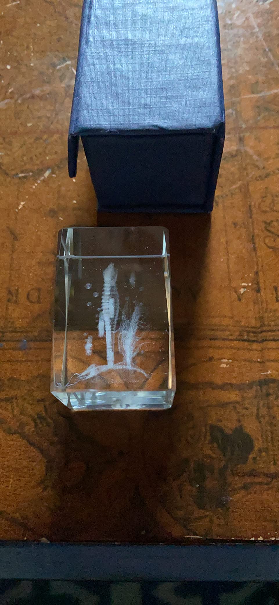 Crystal Glass Seahorse Statue Model, 3D Laser Etched Crystal Seahorse Figurine Art, Animal Crystal Glass Cube Engraving Seahorse Ornaments Gifts (30x30x40mm) customer photo 1