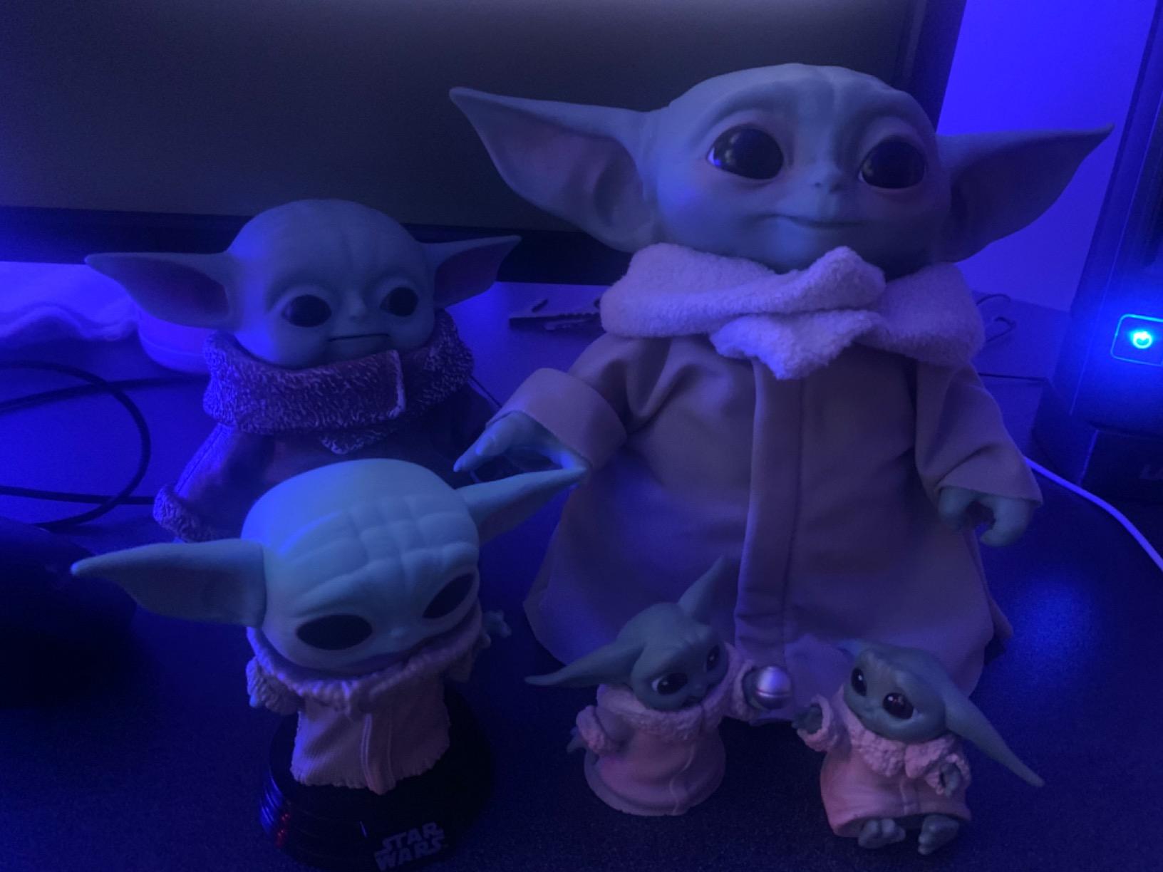 Funko POP! Star Wars: The Mandalorian - Grogu (Baby Yoda) | Official Sci-Fi Merch - Collectable Vinyl Figurine for Shelf Display - Birthday Gift Idea for Fans and Collectors customer photo 2