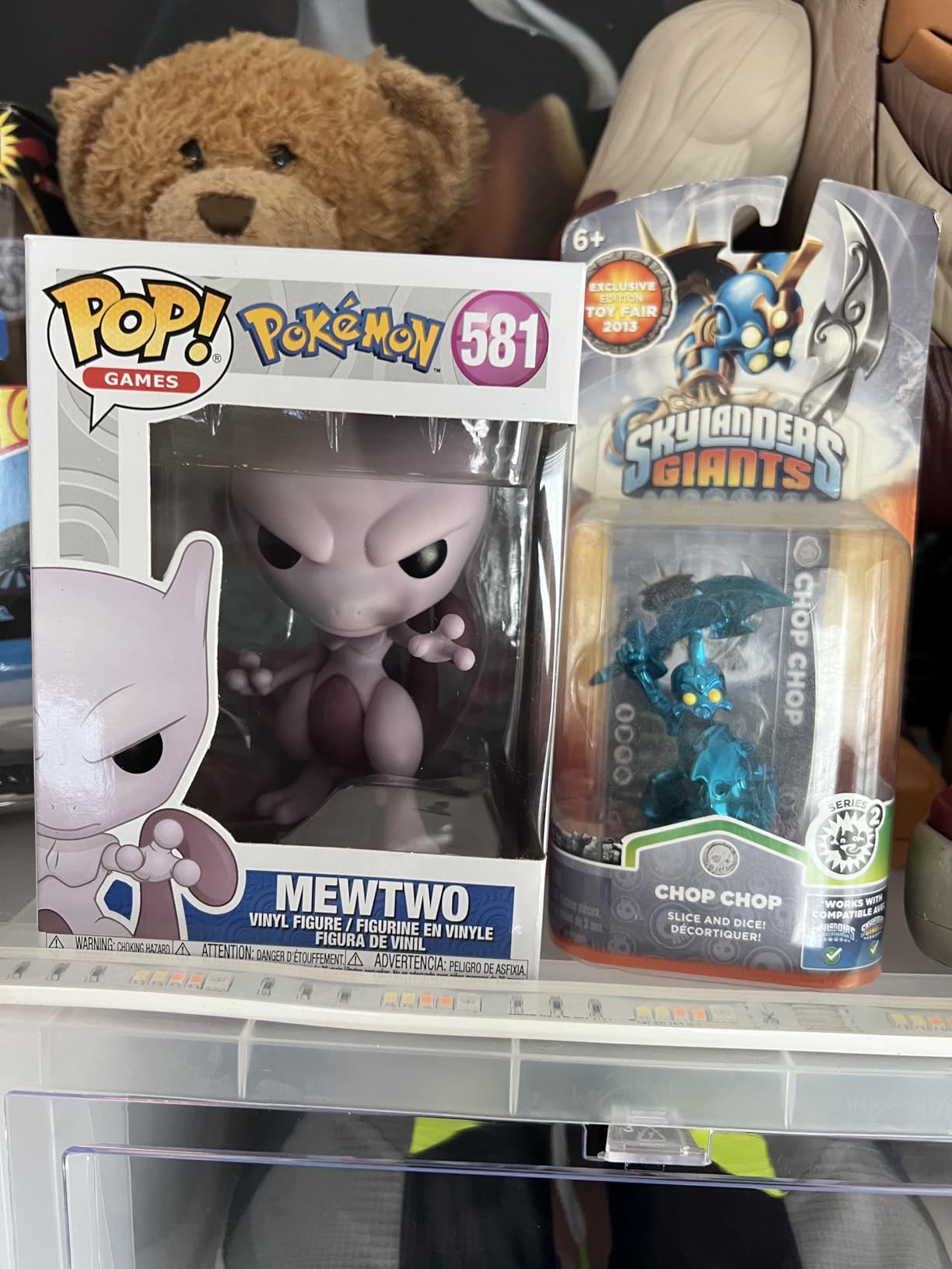 Funko POP! Games: Pokemon - Mewtwo | Official Merch - Collectable Vinyl Figurine for Shelf Display - Birthday Gift Idea for Fans and Collectors customer photo 1