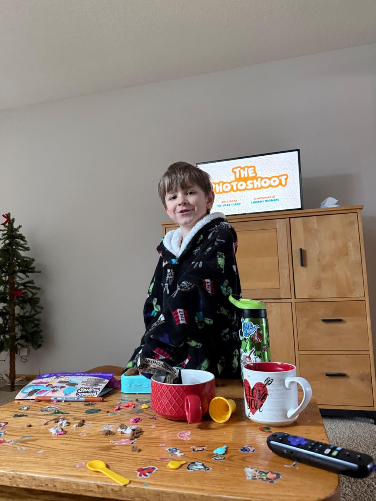 Minecraft Blanket Hoodie Gifts for Kids Teens, Fleece Wearable Blanket with Sherpa Hood, Cozy Creeper Loungewear for Gamers customer photo 1