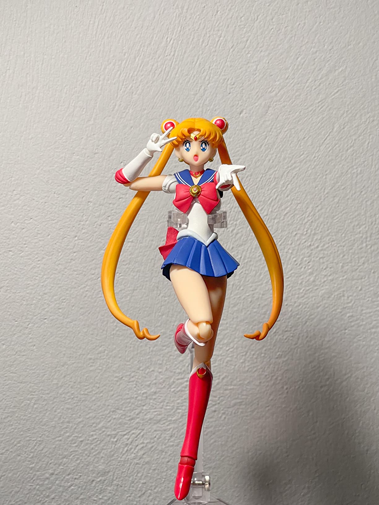 TAMASHII NATIONS - Pretty Guardian Sailor Moon - Sailor Moon -Animation Color Edition-, Bandai Spirits S.H.Figuarts Action Figure customer photo 2