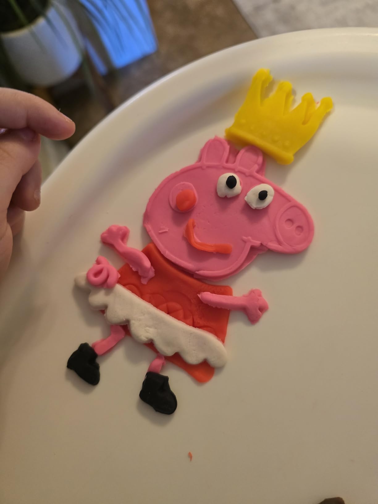 Play-Doh Peppa Pig Stylin Set with 9 Non-Toxic Modeling Compound Cans and 11 Accessories, Peppa Pig Toy for Kids 3 and Up customer photo 1