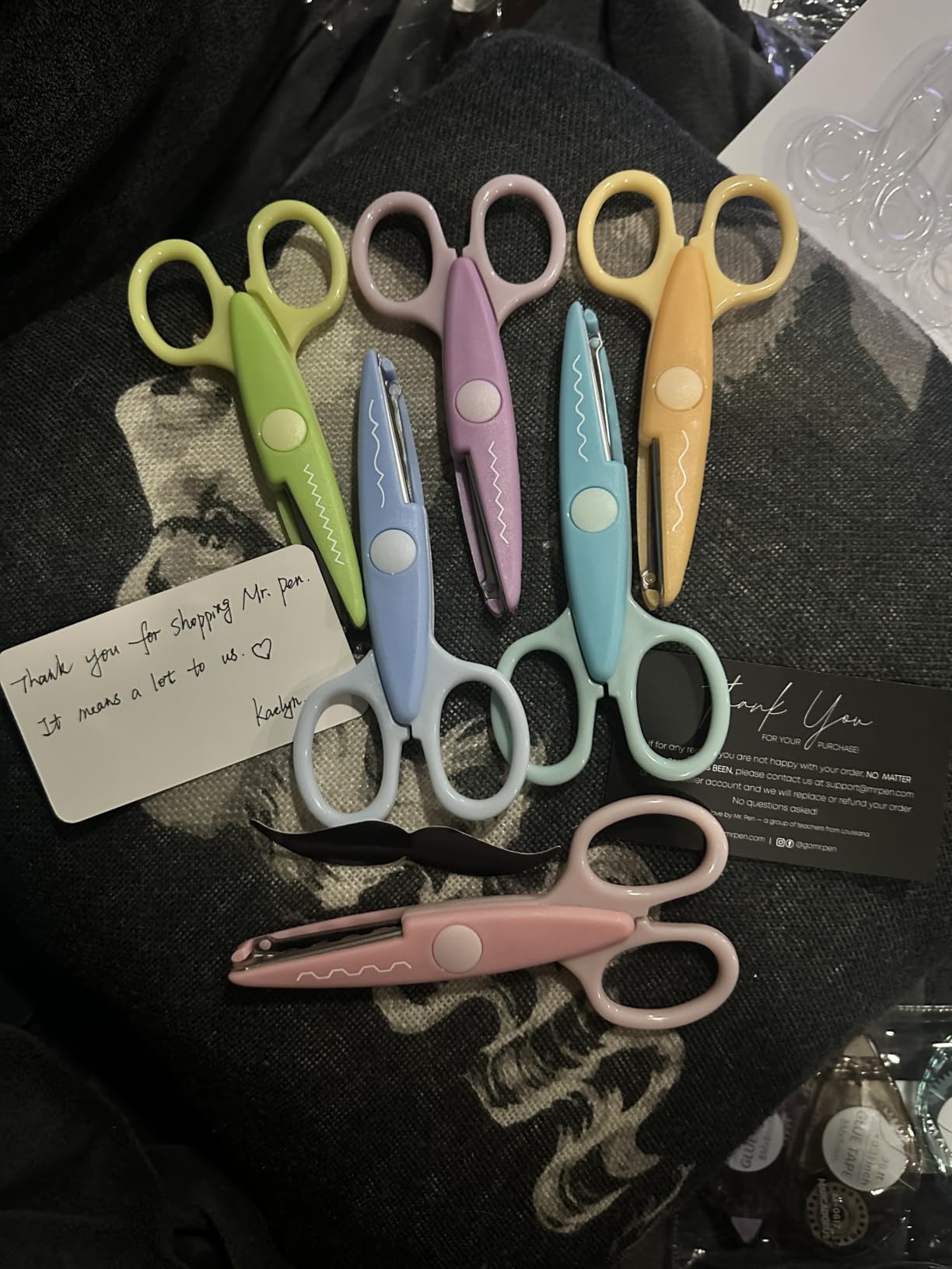 Mr. Pen- Craft Scissors Decorative Edge, 6 Pack, Bright Zig Zag Scissors | for Crafting, Scrapbooking, Fancy Pattern Design customer photo 2