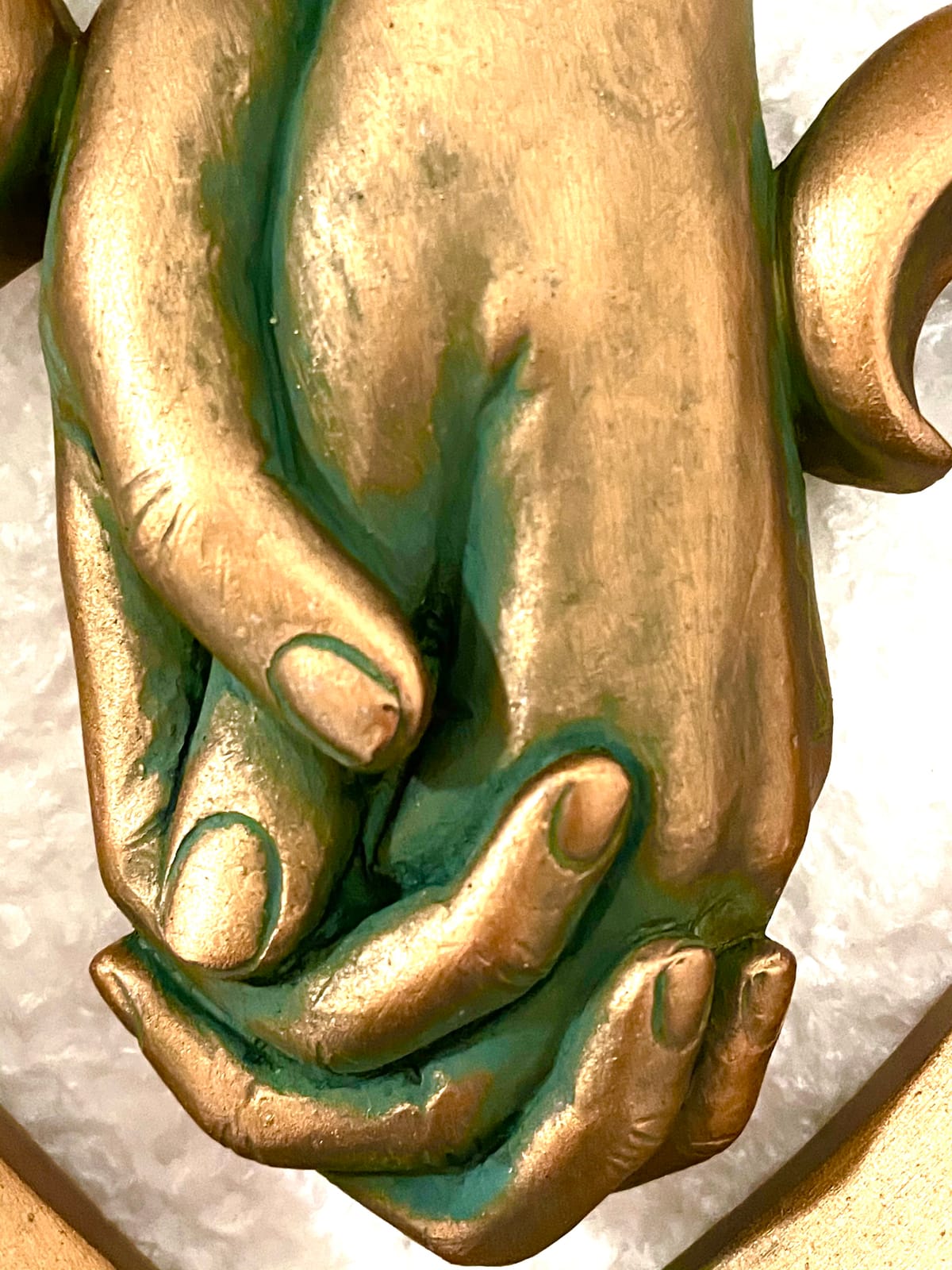 Top Brass Heart Holding Hands Wall Decor Decorative Art Sculpture - Copper Bronze Verdigris Finish - Forever Love customer photo 1