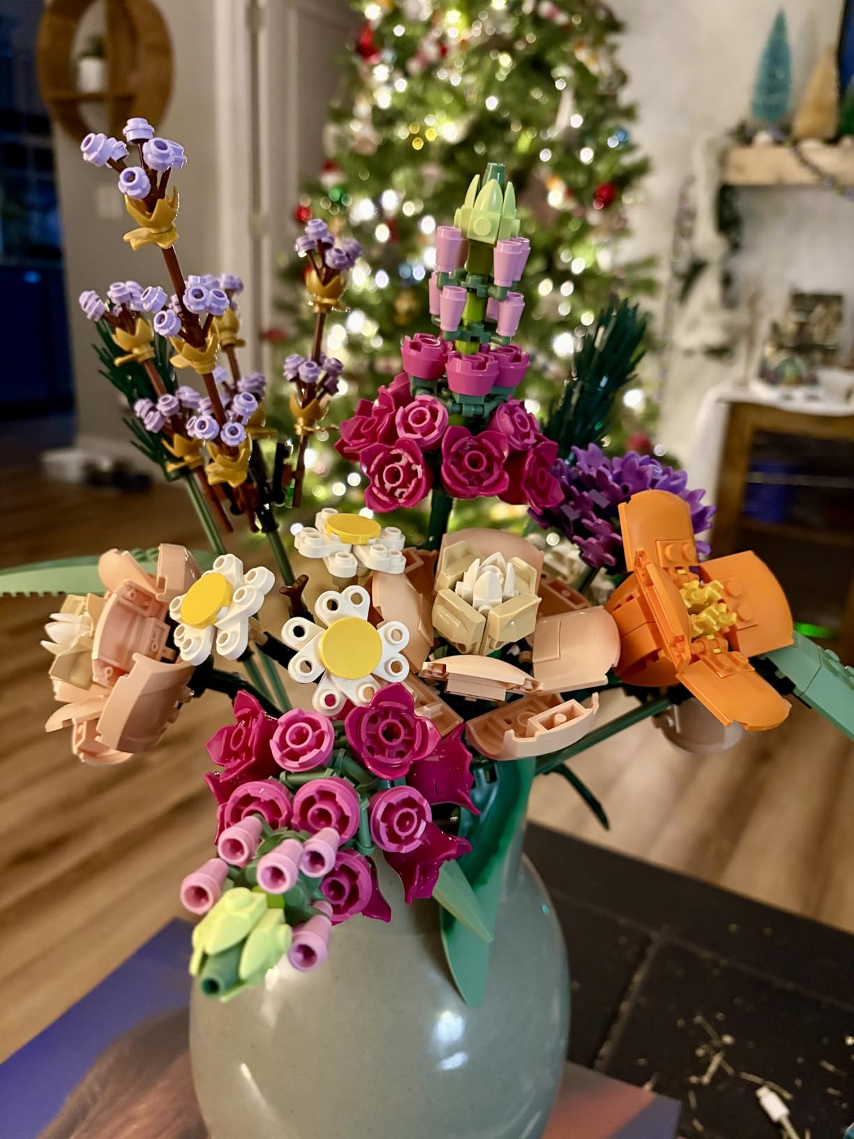LEGO Botanicals Flower Bouquet 10280 customer photo 1