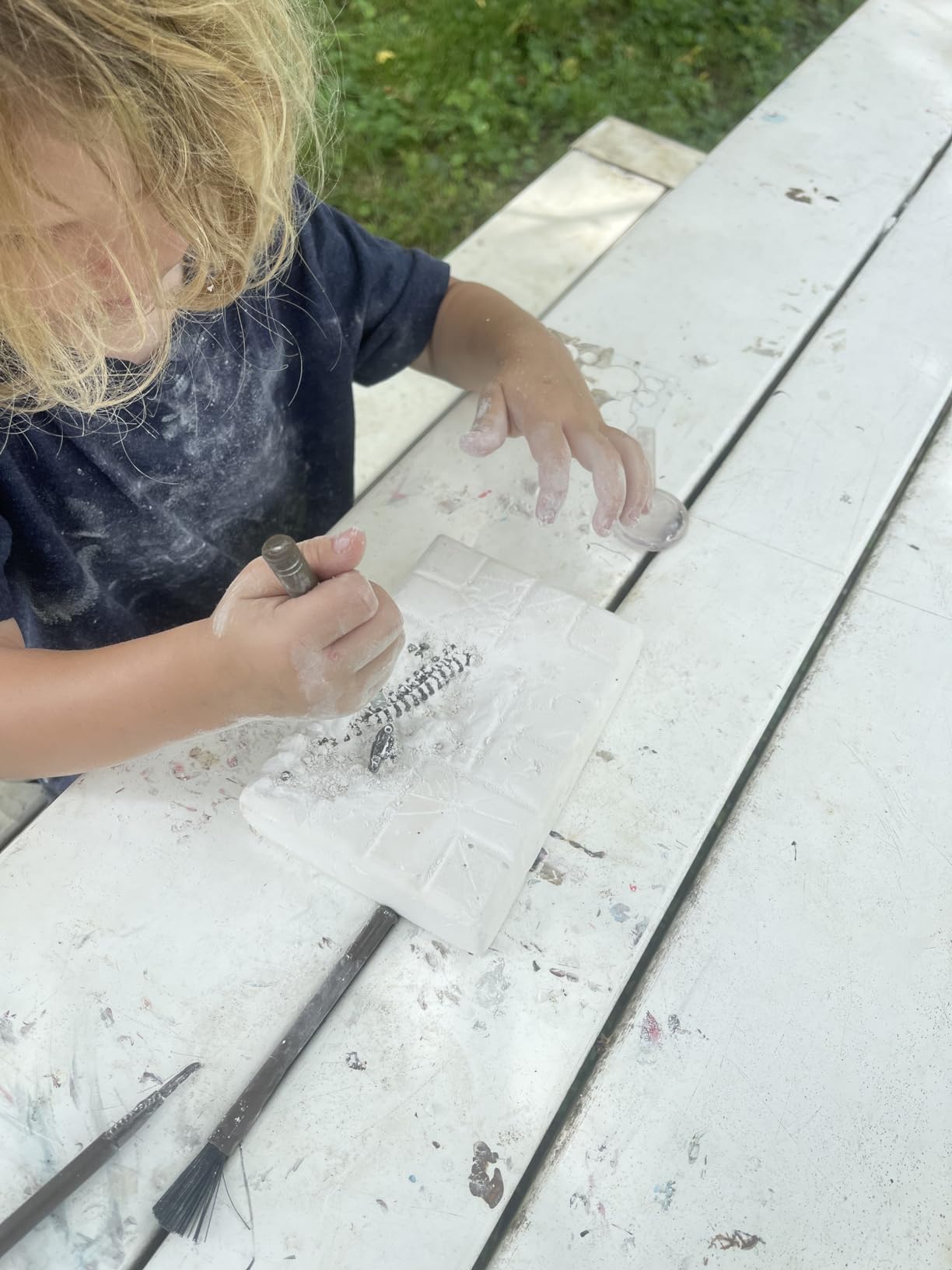 Dinosaur Fossil Digging Kit for Kids, Eggs Excavation Dig Kit, Toys for Kids 5-7 8-12, Great Birthday for Boys and Girls customer photo 1