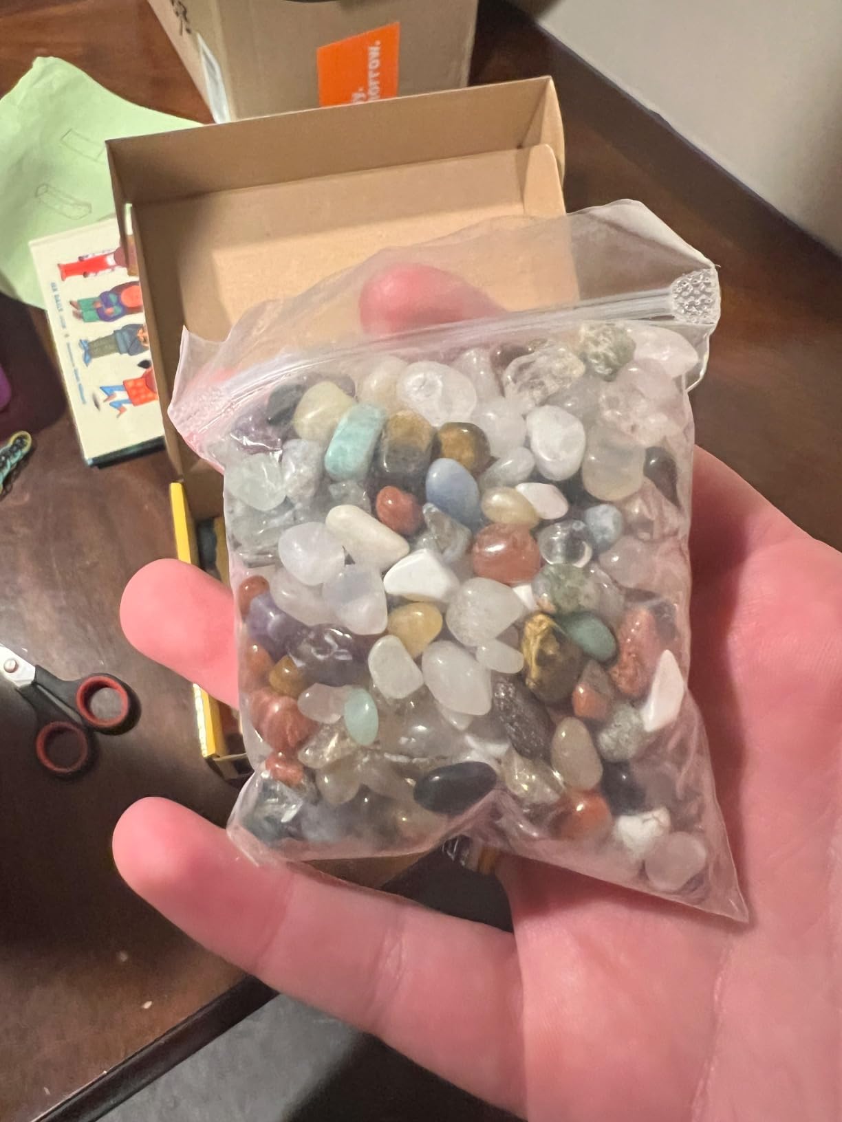 National Geographic Geology Kit with Crystals, Gem Dig, & Rock Collection | Rock Collection Box, Crystal Growing Activity, Gemstone Dig Kit, Real Specimens, Hands-On Earth Science, Birthday Gift customer photo 1