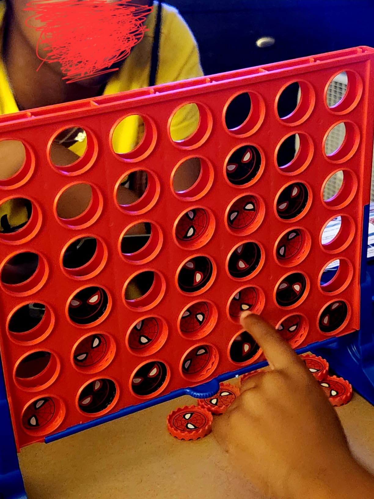 Hasbro Gaming Connect 4 Marvel Spider-Man Edition, Strategy Board Game for 2 Players, Ages 6 and Up (Amazon Exclusive) customer photo 2