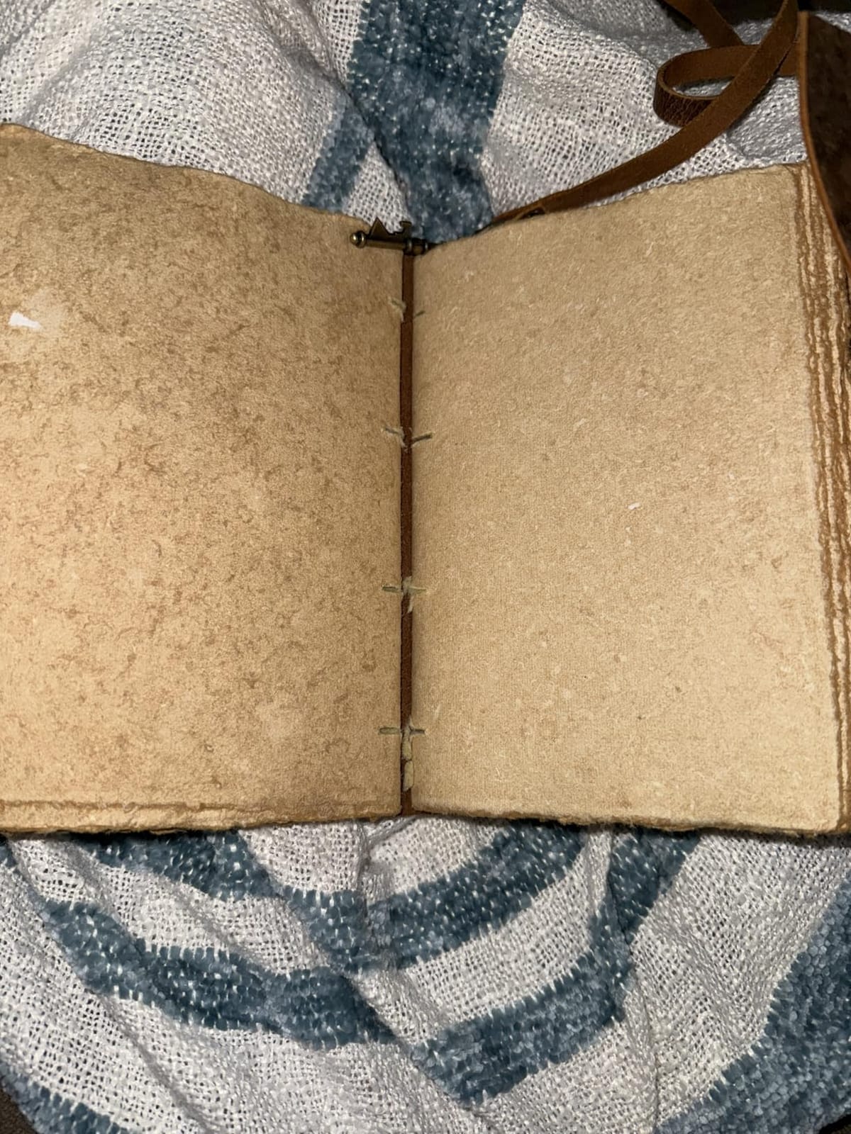 cuero Vintage Leather Journal - Antique Handmade Leather Bound journal with deckle edge paper for Men And Women Diary - Leather Sketchbook - Drawing Journal Notebook - Great Gift (5 by 7 inch) customer photo 1