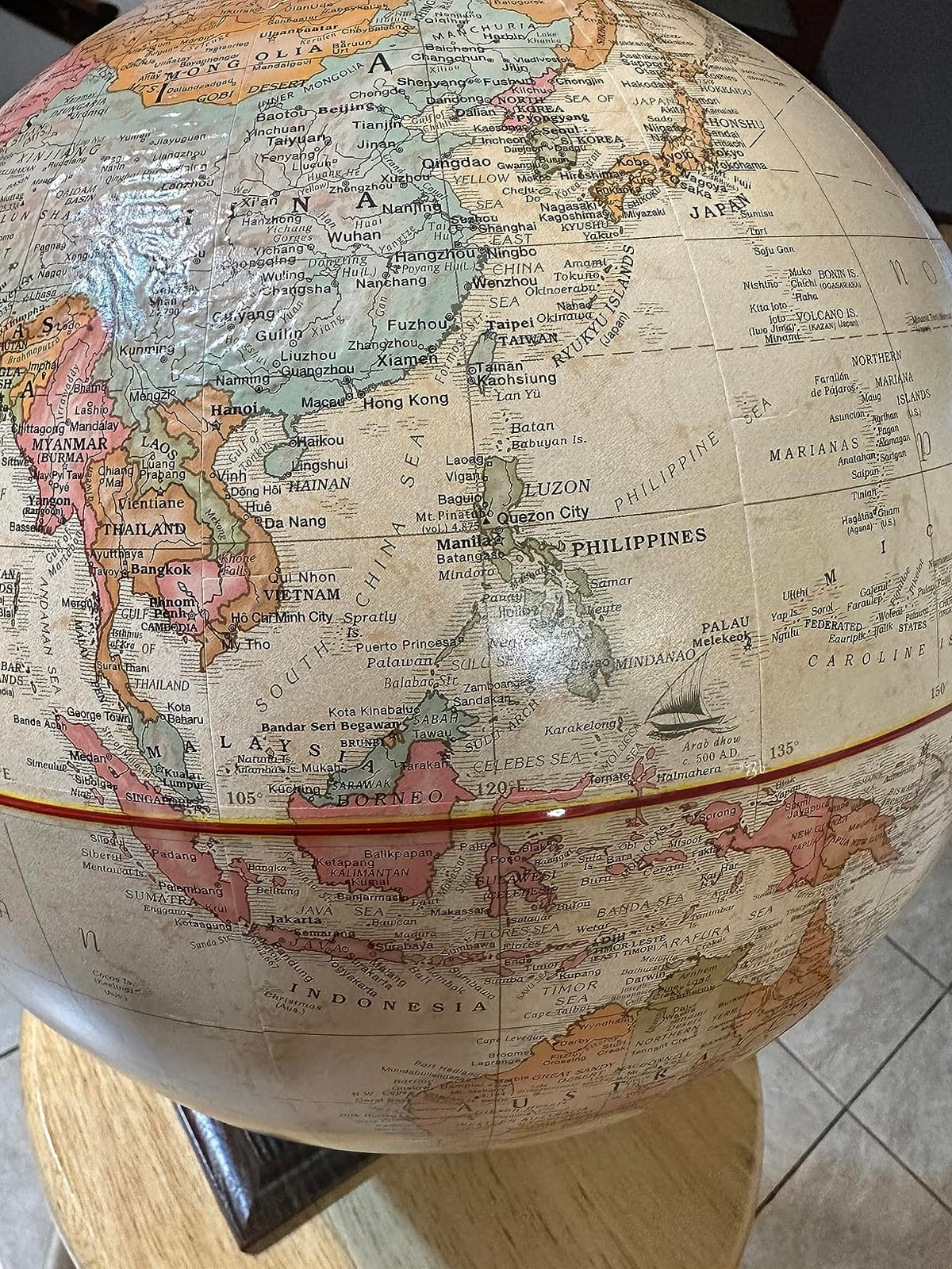 Replogle World Classic Globe, 12