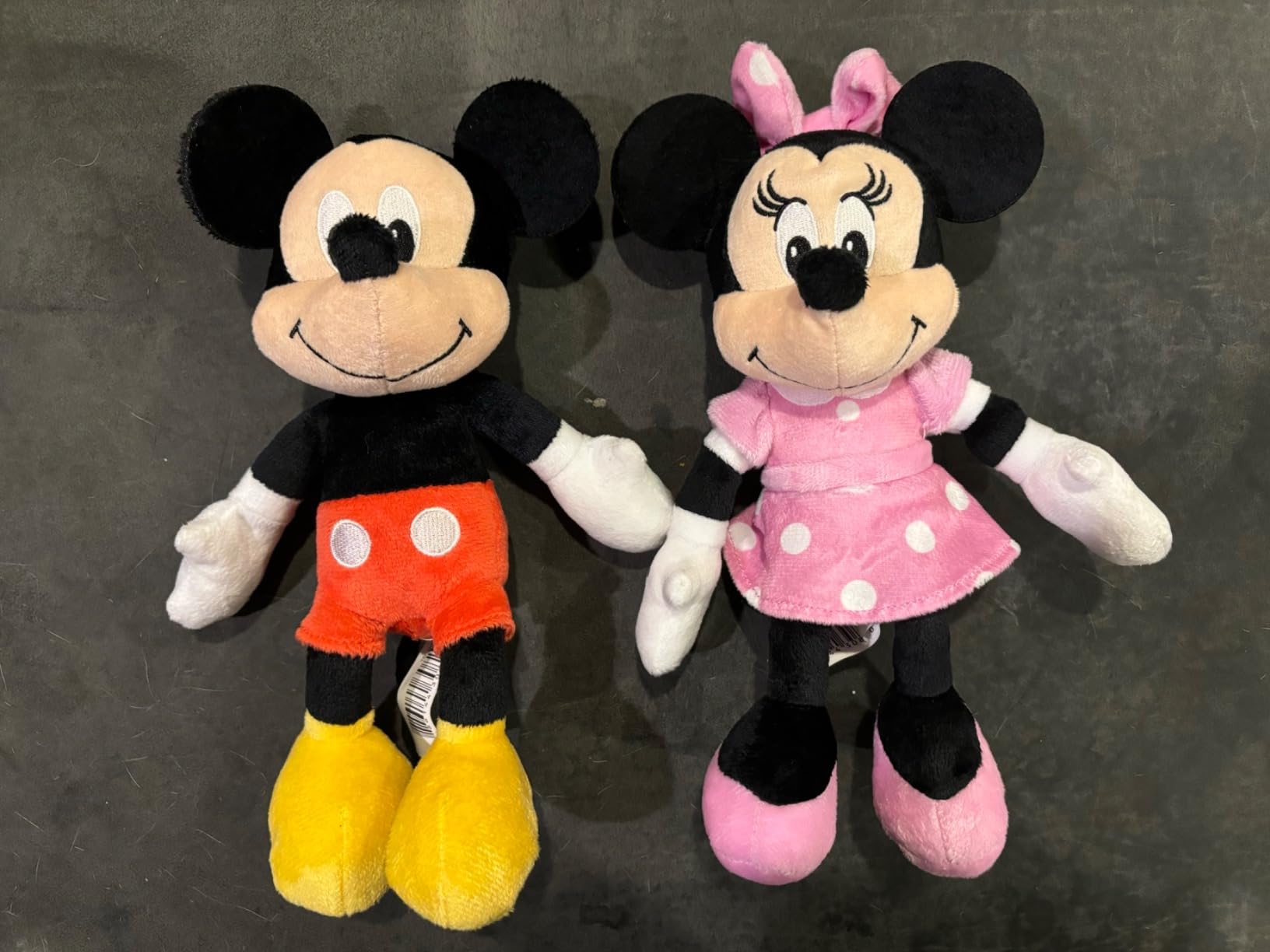 Disney Junior Mickey Mouse and Minnie Mouse Beanbag Plushie 2-Pack Stuffed Animals, Kids Toys for Ages 2 Up by Just Play customer photo 1