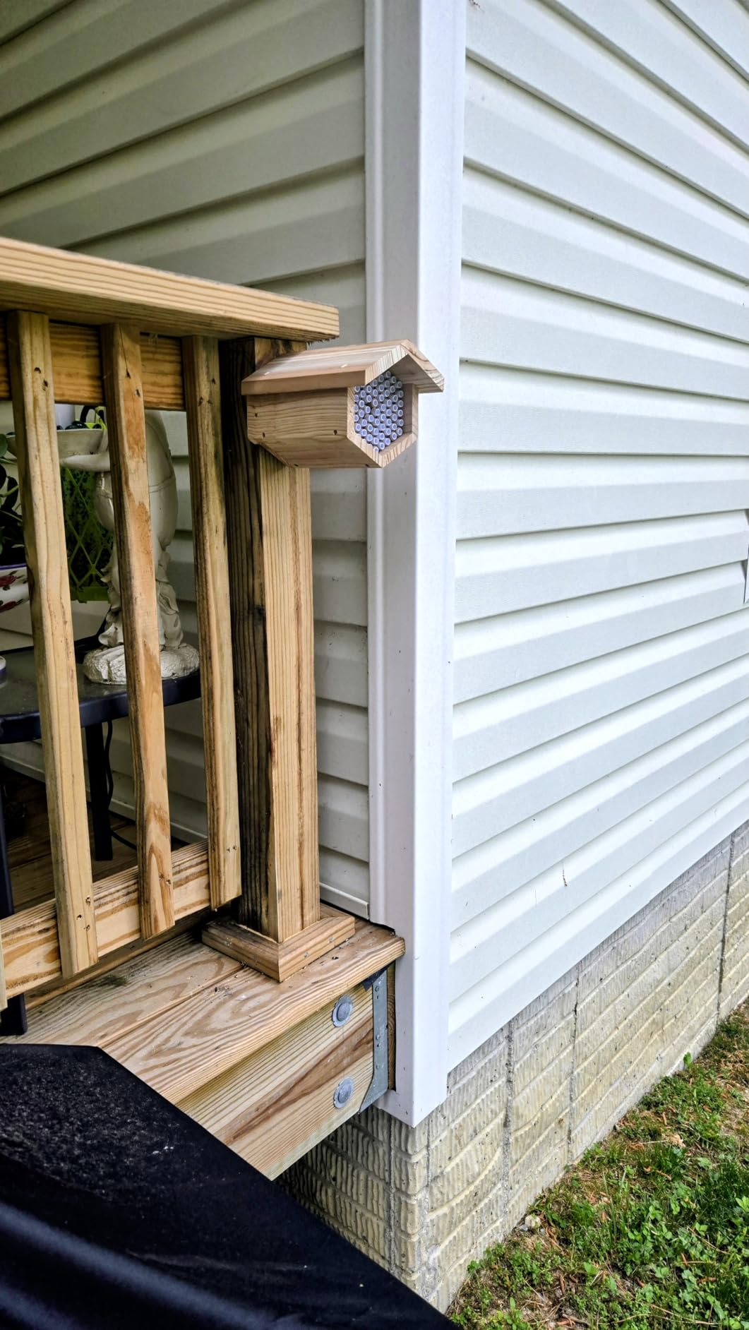 WHITEHORSE Premium Cedar Bee House - 6” Long Replaceable Tubes - Perfect for Mason Beekeeping - an Insect Hotel Built to Last - Support Bees While Pollinating Your Garden (Paper Tubes Included) customer photo 1