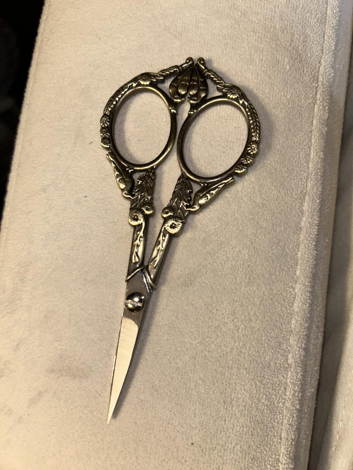 YOUGUOM Sewing Embroidery Scissors, Small Craft Shears with Cover | Sharp Tip, for Crochet, Needlework, Yarn, Cross Stitch, Quilting Tools, Detail Thread Snips, 4.6in, Rainbow Cute Bird customer photo 1