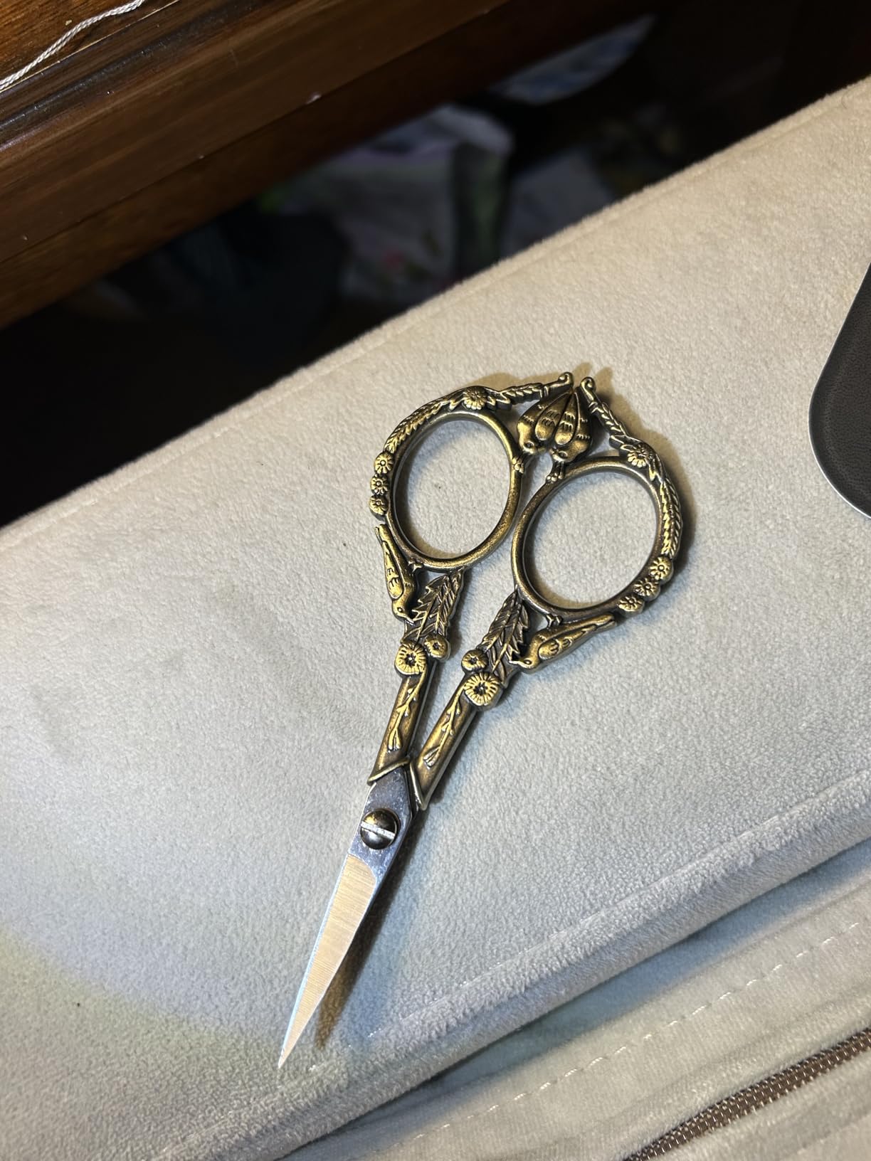 YOUGUOM Sewing Embroidery Scissors, Small Craft Shears with Cover | Sharp Tip, for Crochet, Needlework, Yarn, Cross Stitch, Quilting Tools, Detail Thread Snips, 4.6in, Rainbow Cute Bird customer photo 2