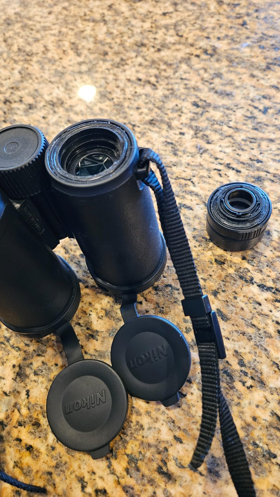 NIKON Monarch M5 Binoculars | Waterproof Fogproof ED Glass Optics with Dielectric Prism Coating | Bright High-Resolution Outdoor Binoculars for Birdwatching, Hiking & Wildlife, 8x42 | Long Eye Relief, waterproof, fogproof, ED Glass, rubber-Armored Binocular customer photo 1
