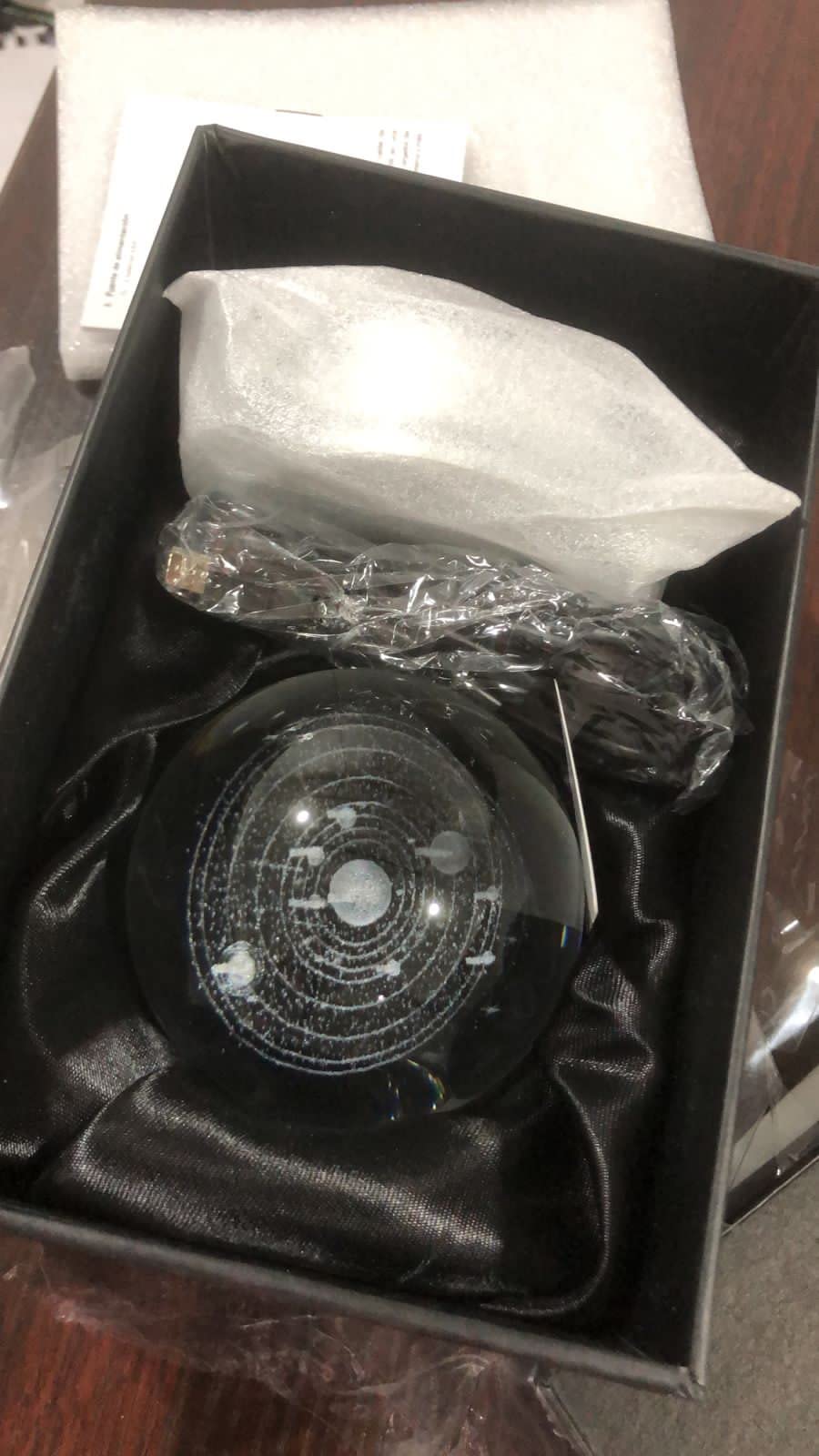 IFOLAINA 3D Solar System Crystal Ball Model - Planets Multicolor Universe Globe Night Light customer photo 2