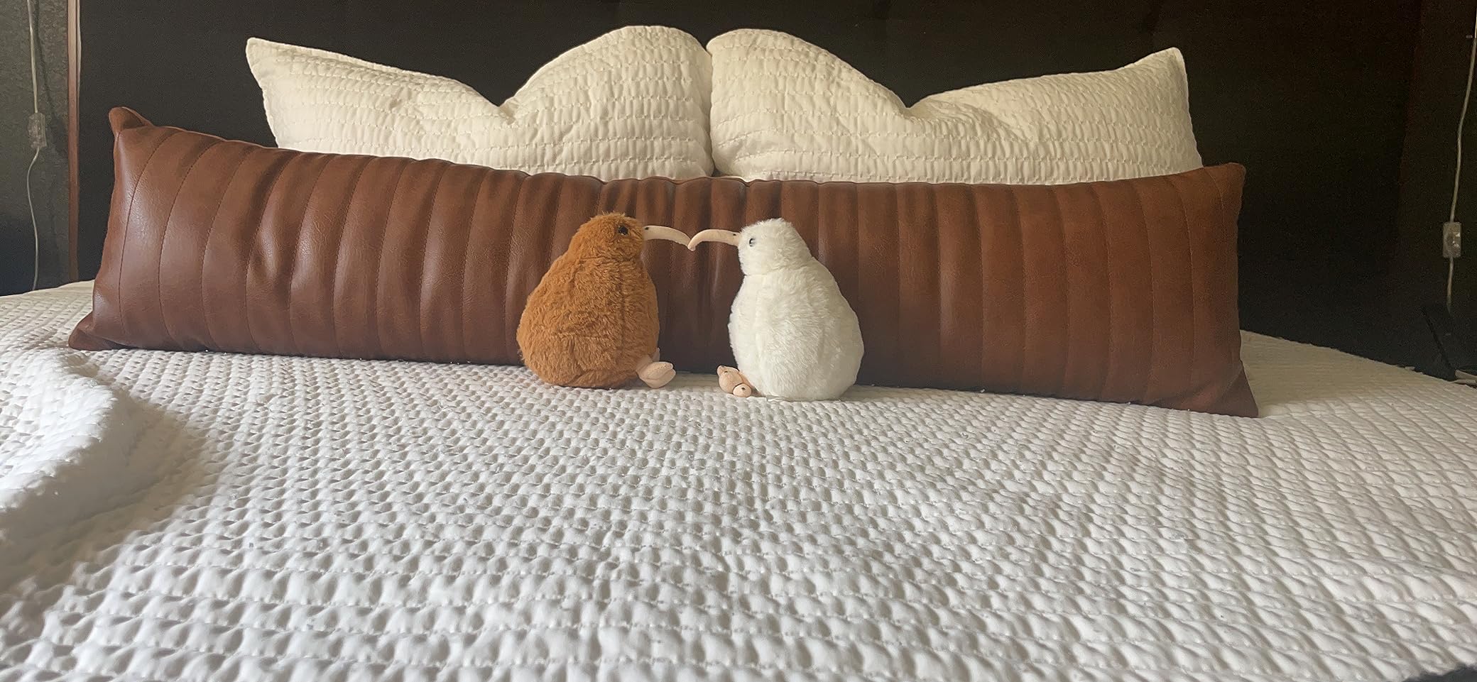 Sratte 2 Pcs Kiwi Bird Plush Toy 7 Inch Kiwi Bird Stuffed Animal Cute Soft Toy Lifelike Furry Plush Fluffy Doll Gift for Boy Girl Teens Adults Birthday Holiday Present customer photo 1