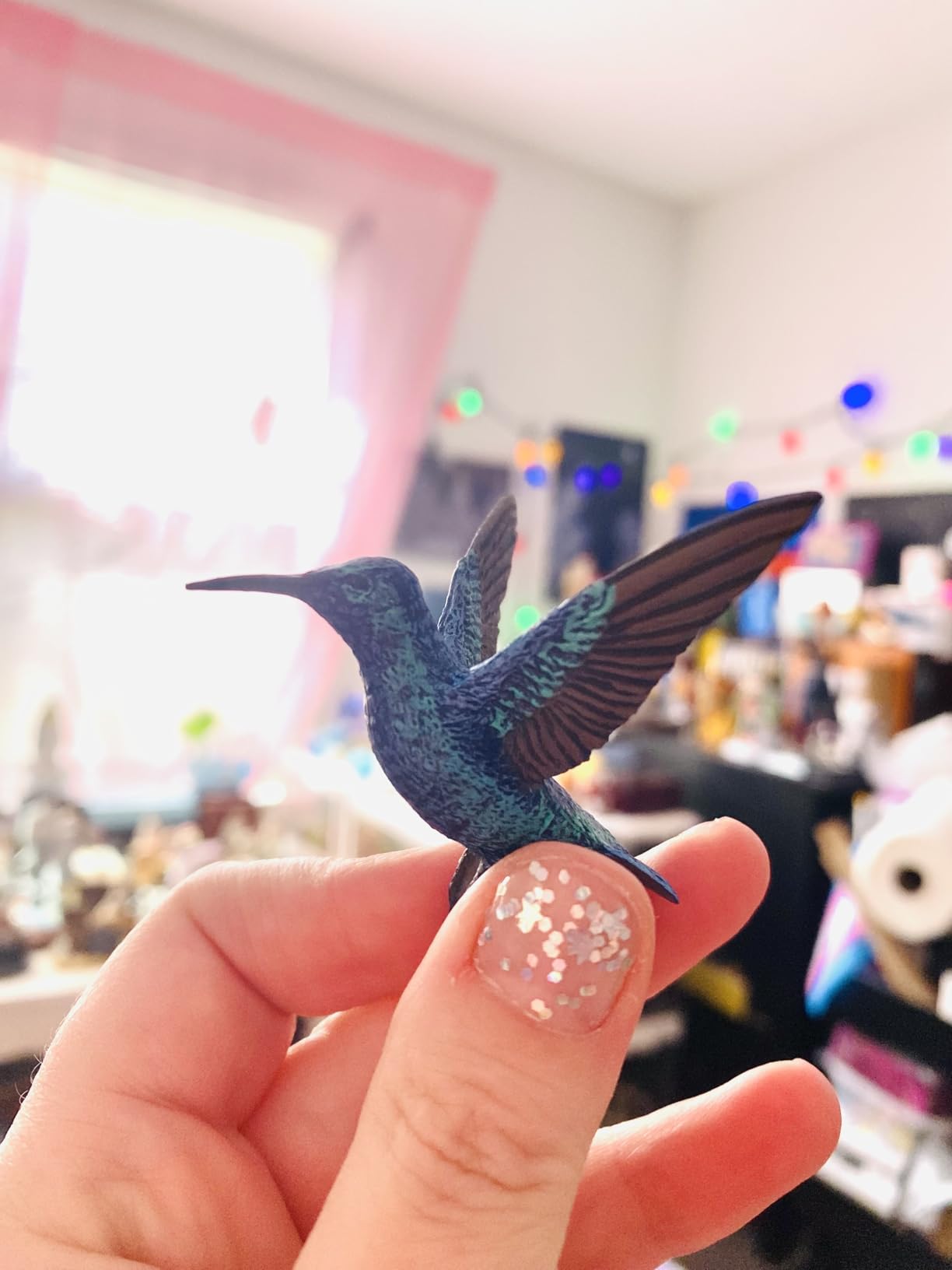 Papo Realistic Hummingbird Figurine Toy, Wild Life Collection, Kids Ages 3+ | The beauty of nature and the importance of biodiversity | hand-painted | a great gift idea for the whole curious family customer photo 2