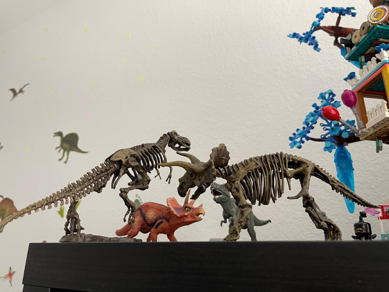 Dinosaur Fossil Dig Kit, Dino Excavation Kits for Kids, Educational Science Kits, Dinosaur Toys for Kids, Dig up 2 3D Skeleton Puzzles and 2 Dino Figures Including T-Rex, Triceratops customer photo 1