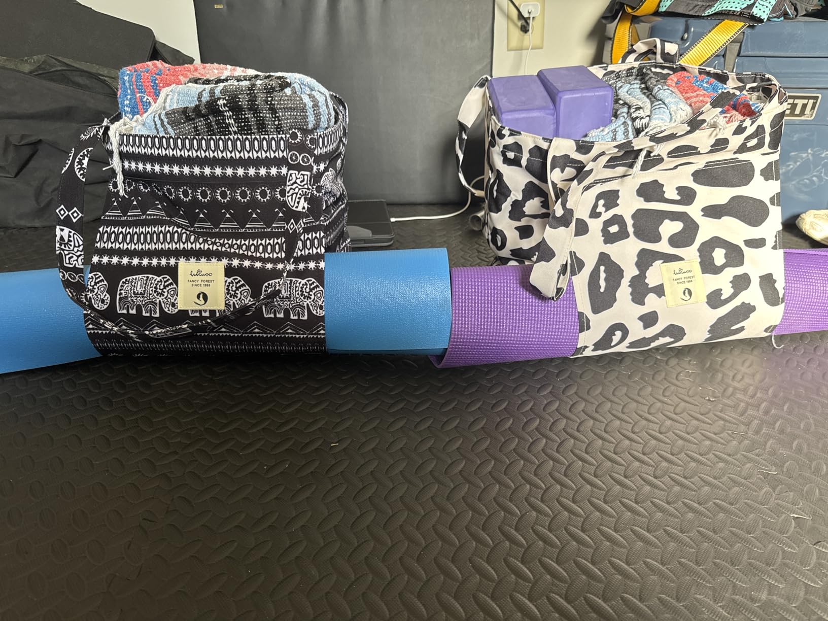 WLLWOO Yoga Mat Carrier Bag for Women Canvas Carryall Tote Gym Pilates | Large Holder Zipper Shoulder for Beach Travel Workout Fitness Office customer photo 1