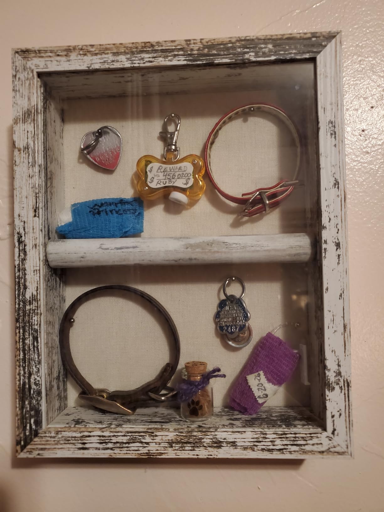 Califortree 8x10 Shadow Box Frame with Linen Back - Real Glass, Push Pins Included, Sturdy Rustic Memory Display Case, Fits 6.8x8.8 Inserts, Distressed White customer photo 2