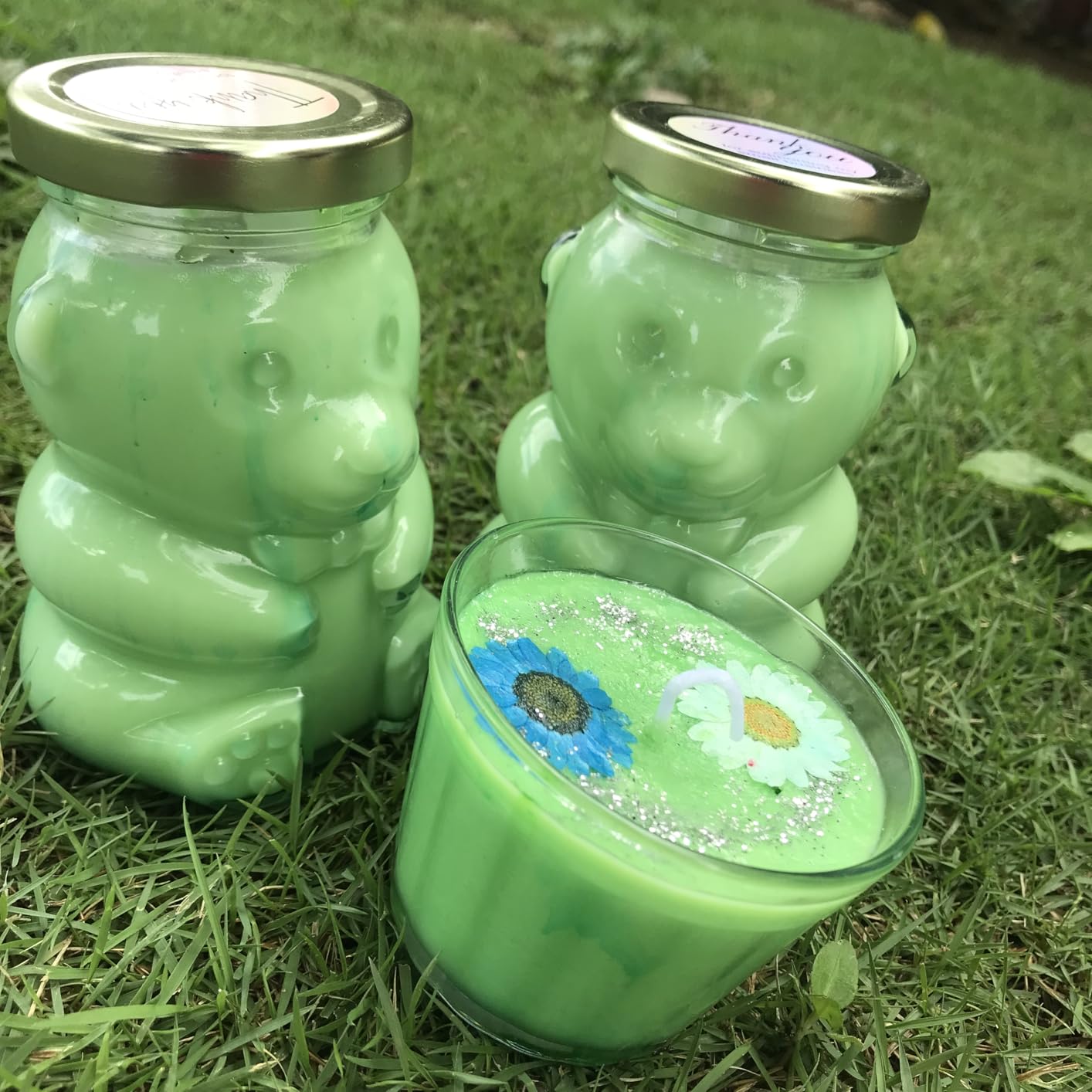 Hearth & Harbor Organic Soy Candle Wax for Candle Making, 10 lbs Natural Candles Making Supplies, Beeswax-Free, Paraffin-Free, Pure Soy Wax Flakes Perfect for Candles, Tealights and Melts customer photo 2