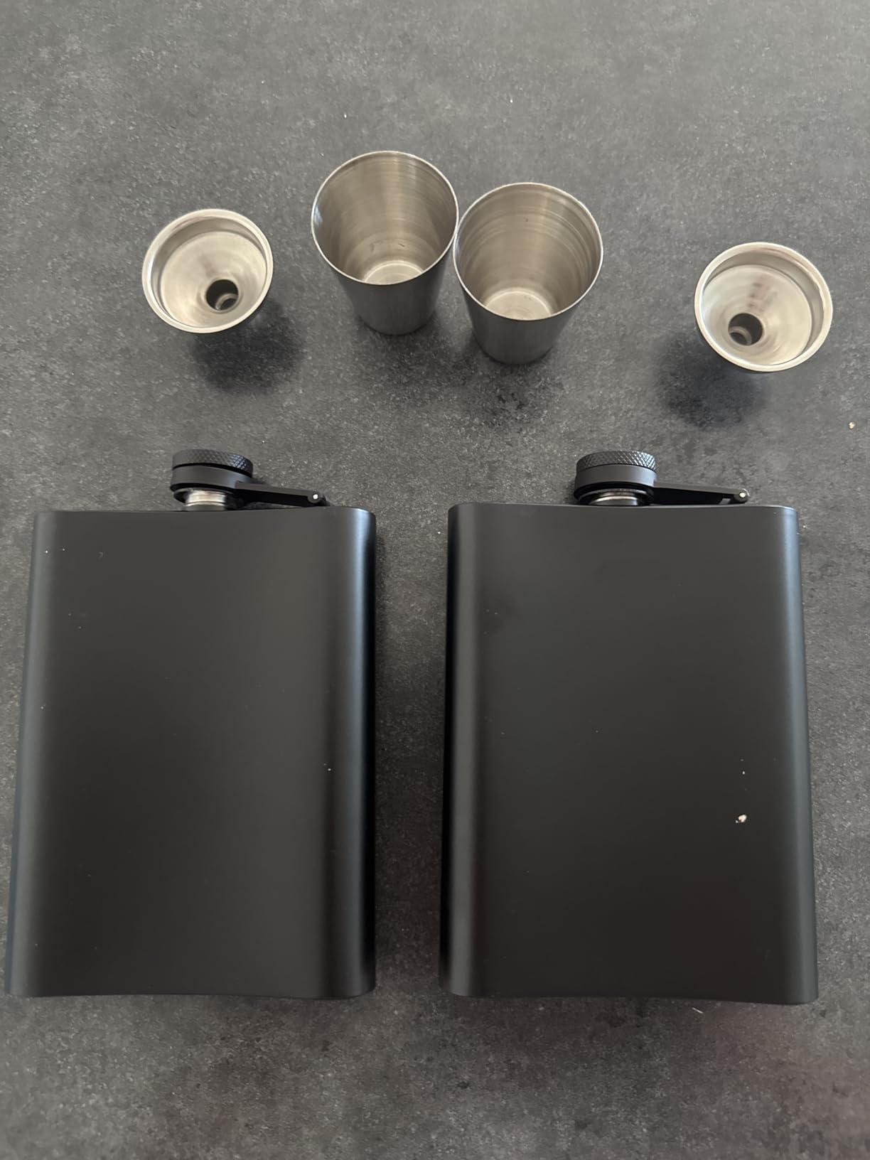 ROMORC 2 Pack Hip Flasks for Liquor Matte Black 8 Oz Stainless Steel Leak-proof Thin Flasks customer photo 1