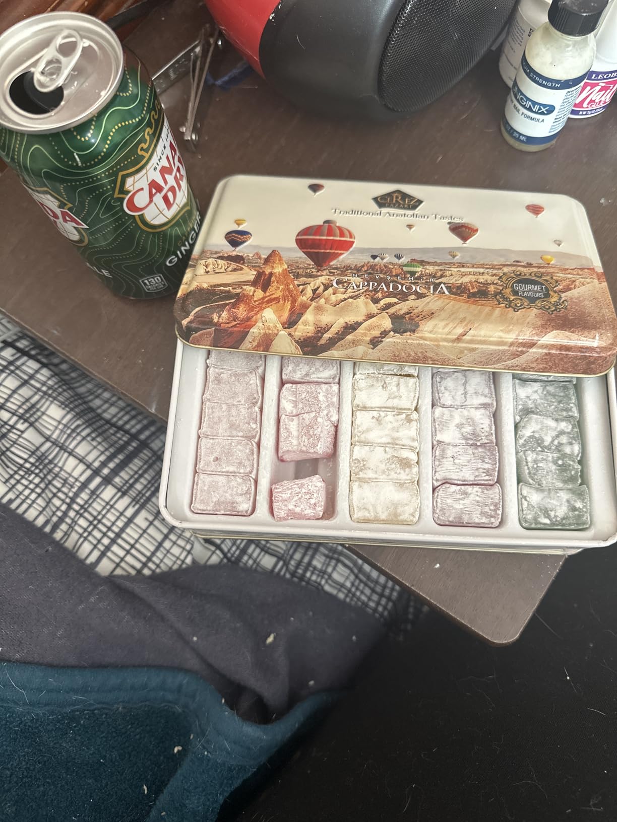 Cerez Pazari Turkish Delight Candy Gift Basket, Luxury Lokum Dessert, Gourmet Christmas Holiday Corporate Food Gifts in Elegant Tin Box, With 5 Unique Flavors, No Nuts, 13.2 oz. customer photo 1
