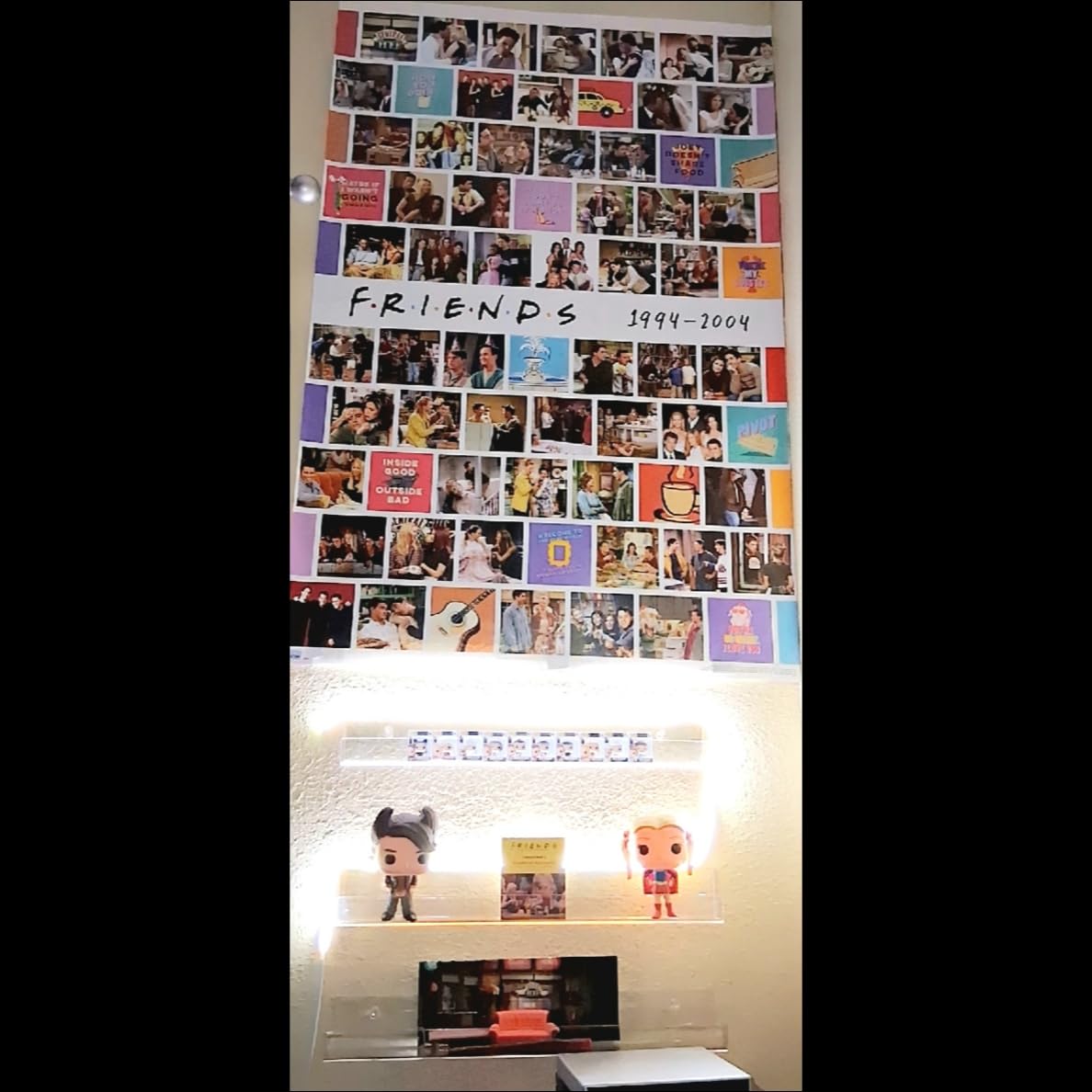 Funko Bitty POP! Friends - Phoebe, 4-Pack and A Surprise Mystery Mini Figure - 0.9 Inch (2.2 Cm) Collectable - Stackable Display Shelf Included - Gift Idea - Party Bags Stocking - Cake Topper customer photo 2