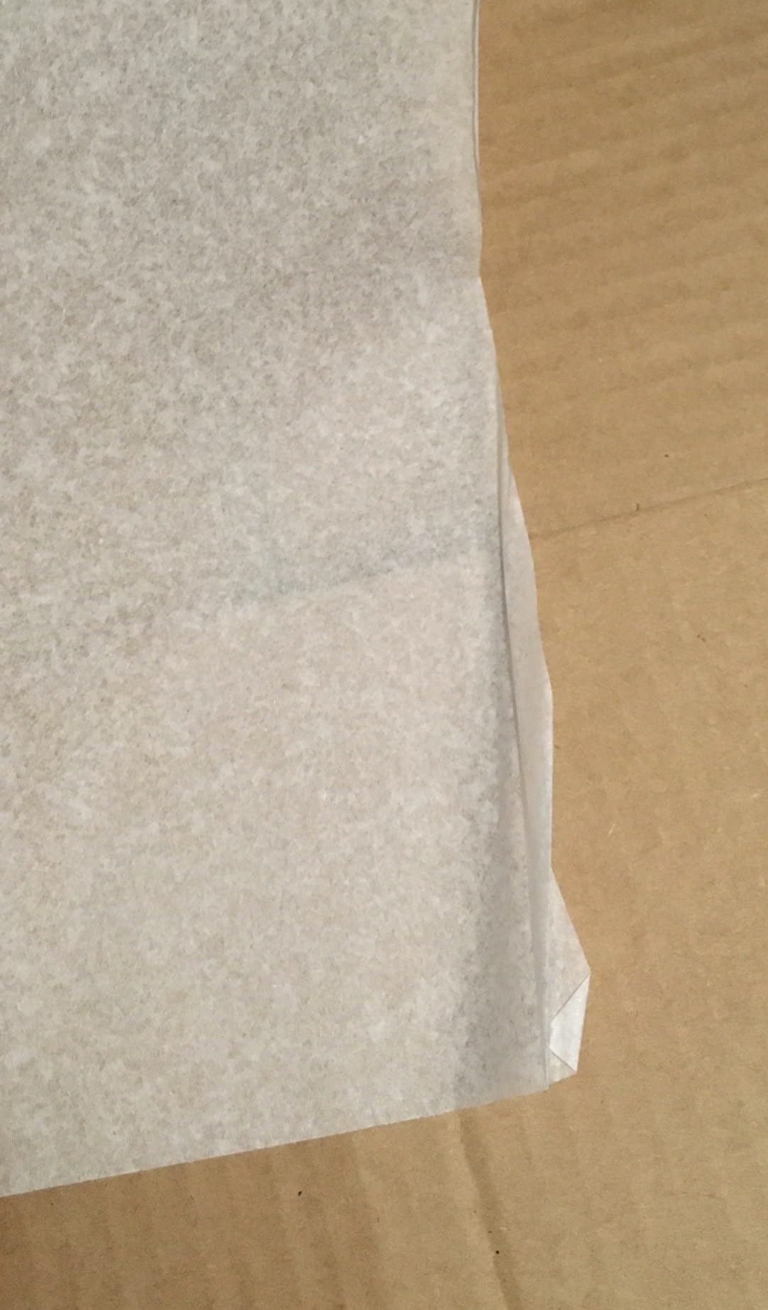 RYKOMO 100 Sheets 20 x 30 Inch Acid Free Archival Tissue Paper Unbuffered No Acid Paper White Packing Tissue Papers for Preserving Clothing Storage Festival Mother's Day Arts Craft Decoration customer photo 2