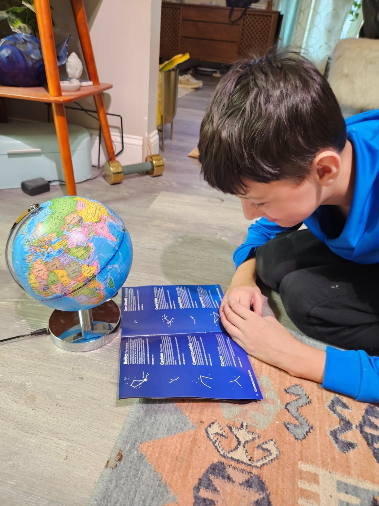 USA Toyz Illuminated Globe for Kids Learning- 3-in-1 STEM Globes of the World with Stand, Constellation Map, Built-in LED Night Light Desk Globe Lamp, Non-Tip Metal Base, 9.75