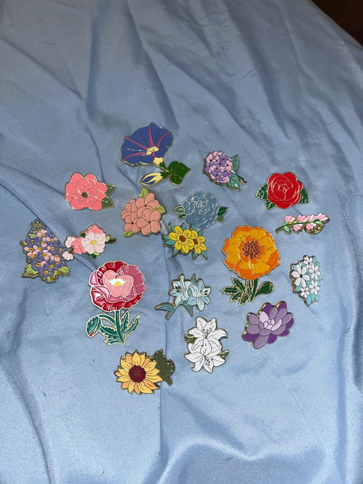 20 Pcs Flower Enamel Pin Bulk for Backpack Cute Enamel Brooch Pin customer photo 2