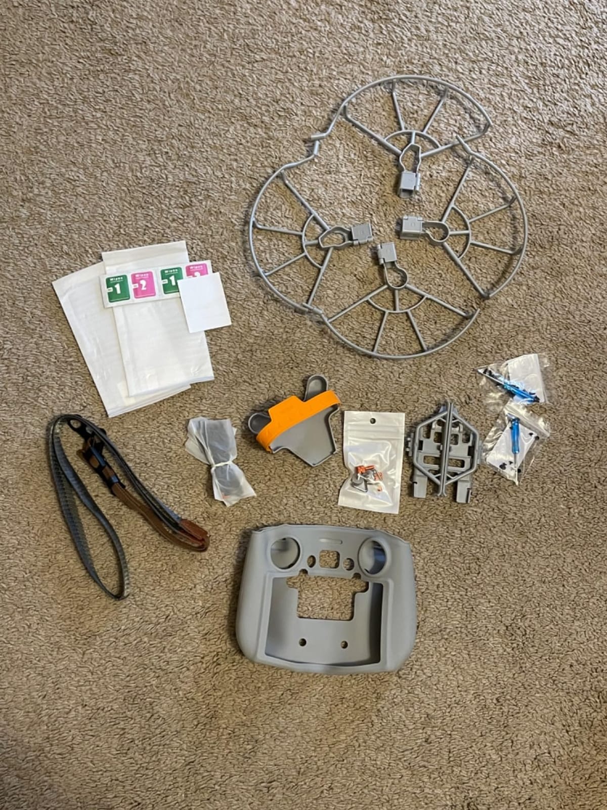Mini 3 Pro/Mini 3 Accessories Bundle 8 in 1 Kit - Propeller Holder Strap, Propeller Guard, Joysticks, HD Glass Protector, Lanyard Neck Strap, Landing Gear, Silicone Cover, Propellers customer photo 2