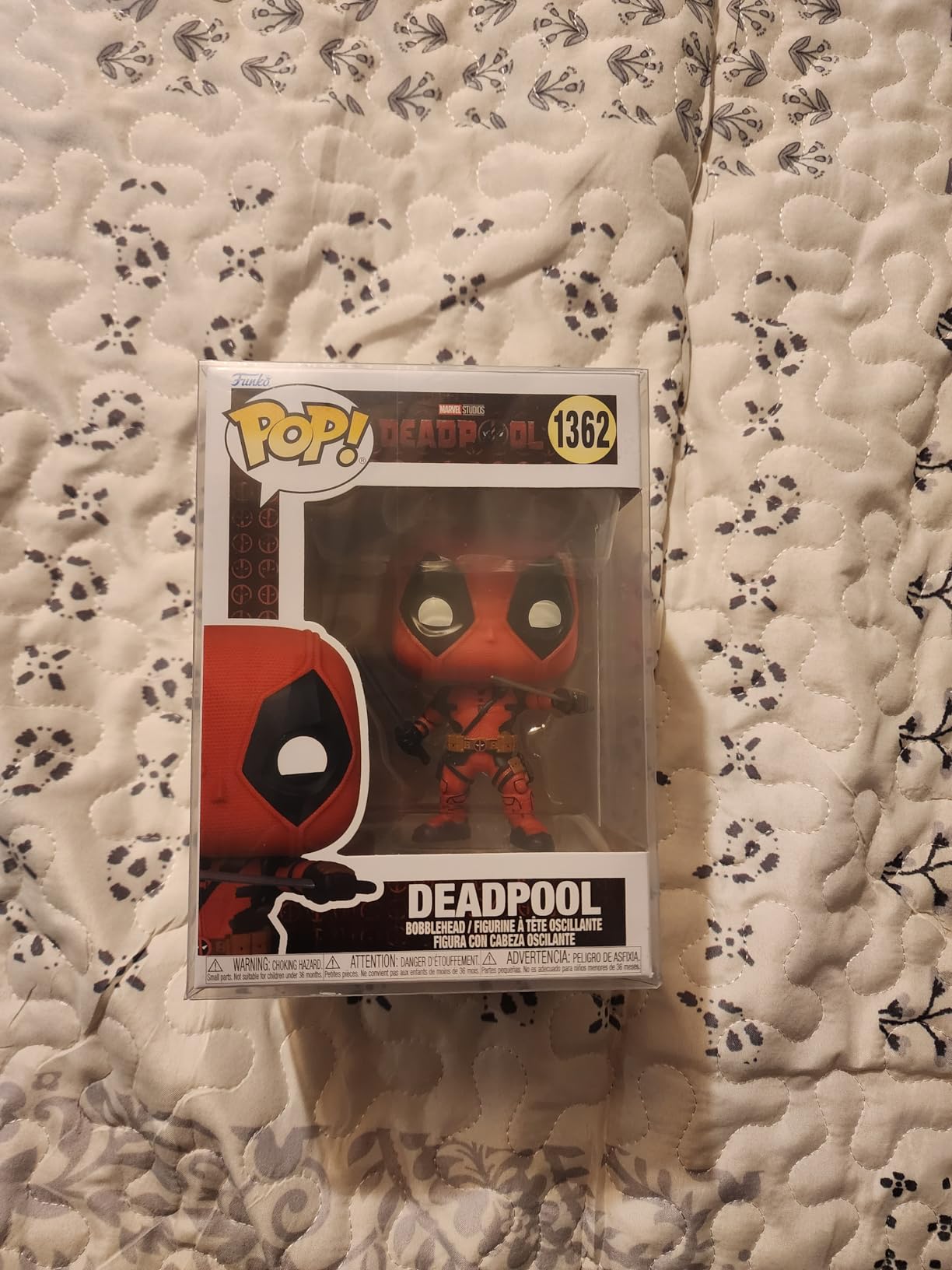 Funko POP! Marvel: Deadpool & Wolverine - Deadpool | Official Superheroes Merch - Collectable Vinyl Figurine for Shelf Display - Birthday Gift Idea customer photo 1