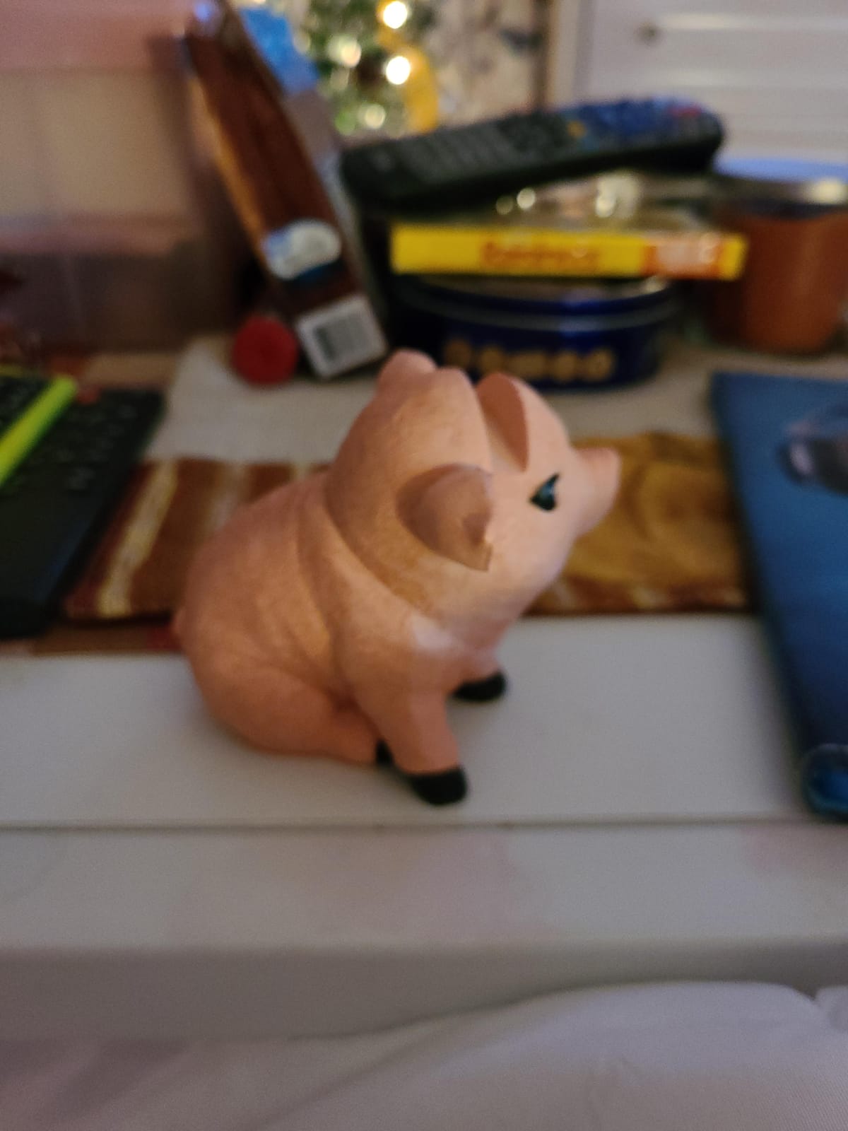 TANG SONG Creative Natural Resin Eyeglass Holder Handmade Nose Koala Stand for Office Desk Home Decor Gifts customer photo 2