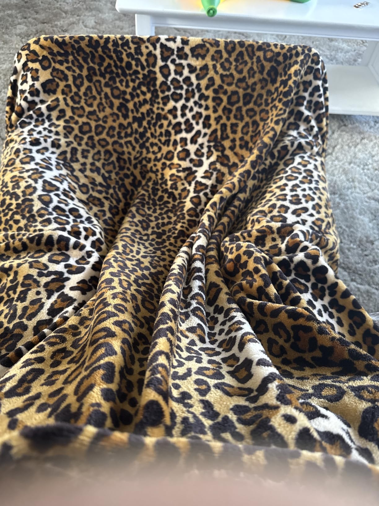 Edenleaf Leopard Print Blanket Fleece Throw for Bed Sofa Travel and Camping, Super Soft Cozy Fluffy Plush Cheetah Print Blanket for All Seasons 50