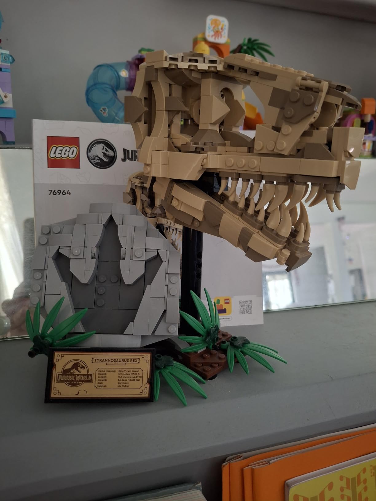 LEGO Jurassic World Dinosaur Fossils: T Rex Skull Building Toy - Dinosaur Toy for Boys & Girls, Ages 9+ Years - Gift for Christmas - Display for Bedroom - 76964 customer photo 1