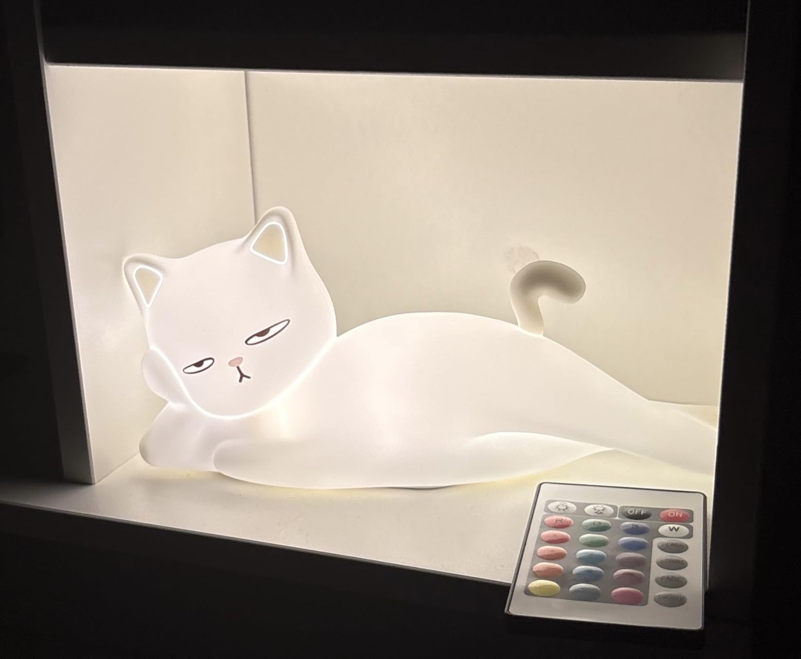 Lying Flat Cat Lamp Funny Gifts, 16 Colors+5 Dimming+Silicone Random Stuff, Touch+Remote+Recharge Night Light, Unique Cool Lamp,Cute Weird Stuff, Squishy Cat White Elephant Gifts for Adults/Teens/Kids customer photo 2