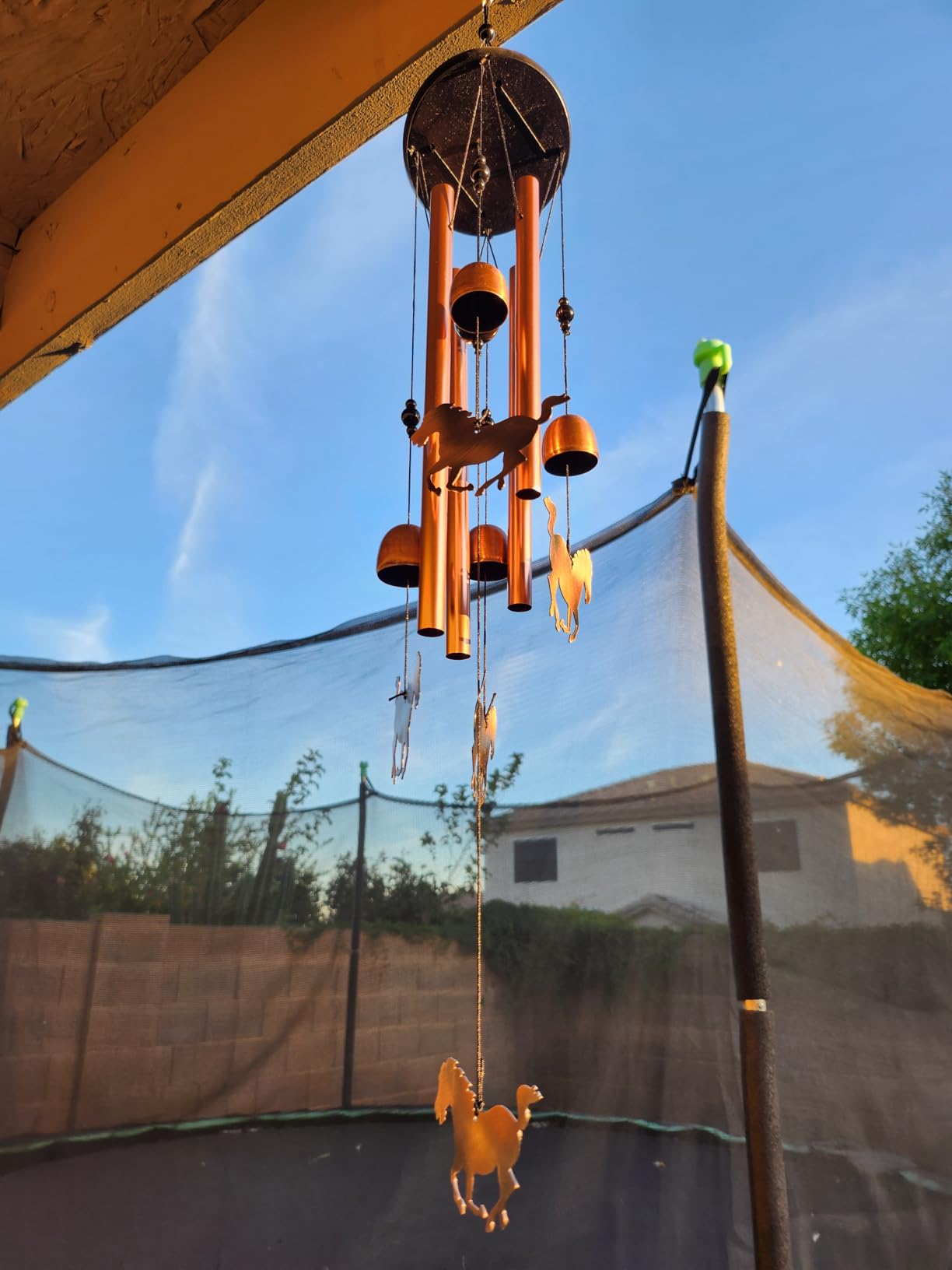 Bronze Bee Wind Chime, Gifts for Mom, Home, Garden, Balconies, Room, Patio, Indoor, Outdoor Bee Decoration, Bee Chimes, with 4 Aluminum Tubes 5 Bees Wind Chimes customer photo 1
