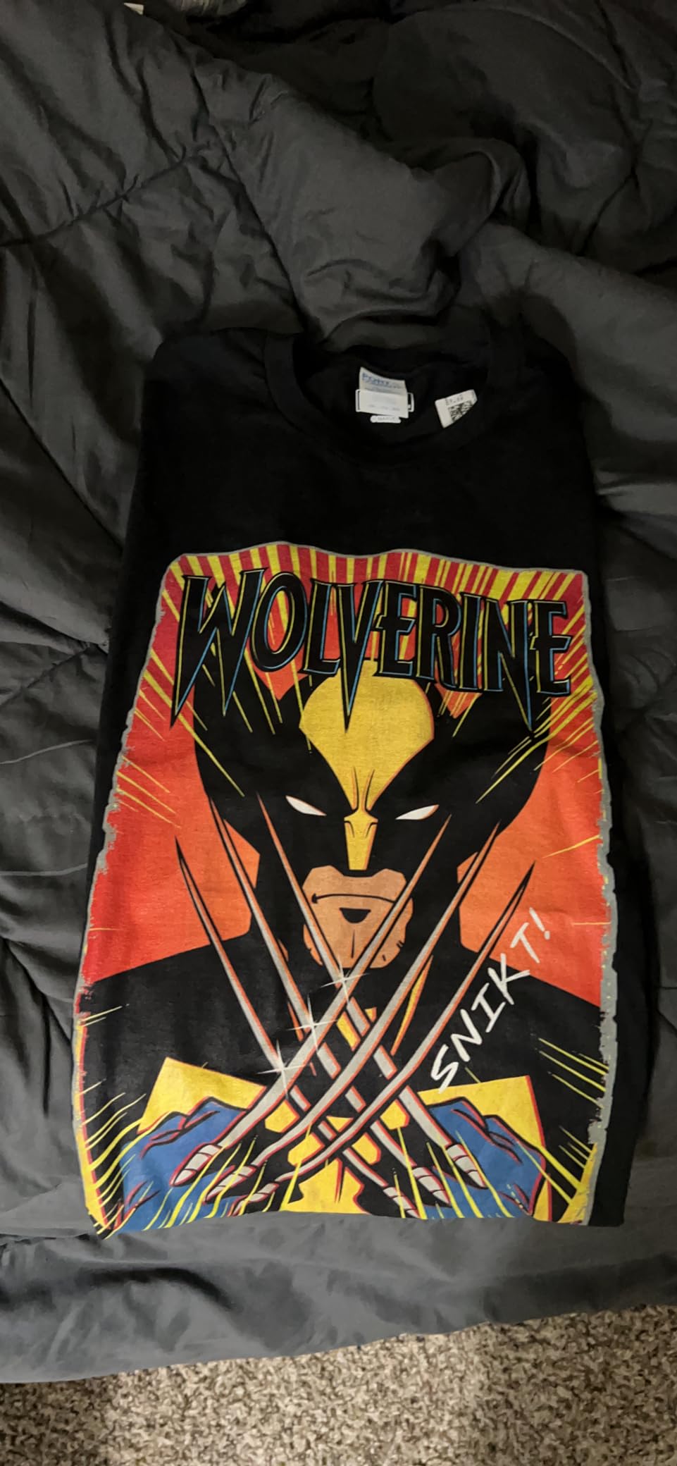Marvel Studios X-Men '97 Wolverine Claws Snikt Retro Vintage T-Shirt customer photo 1