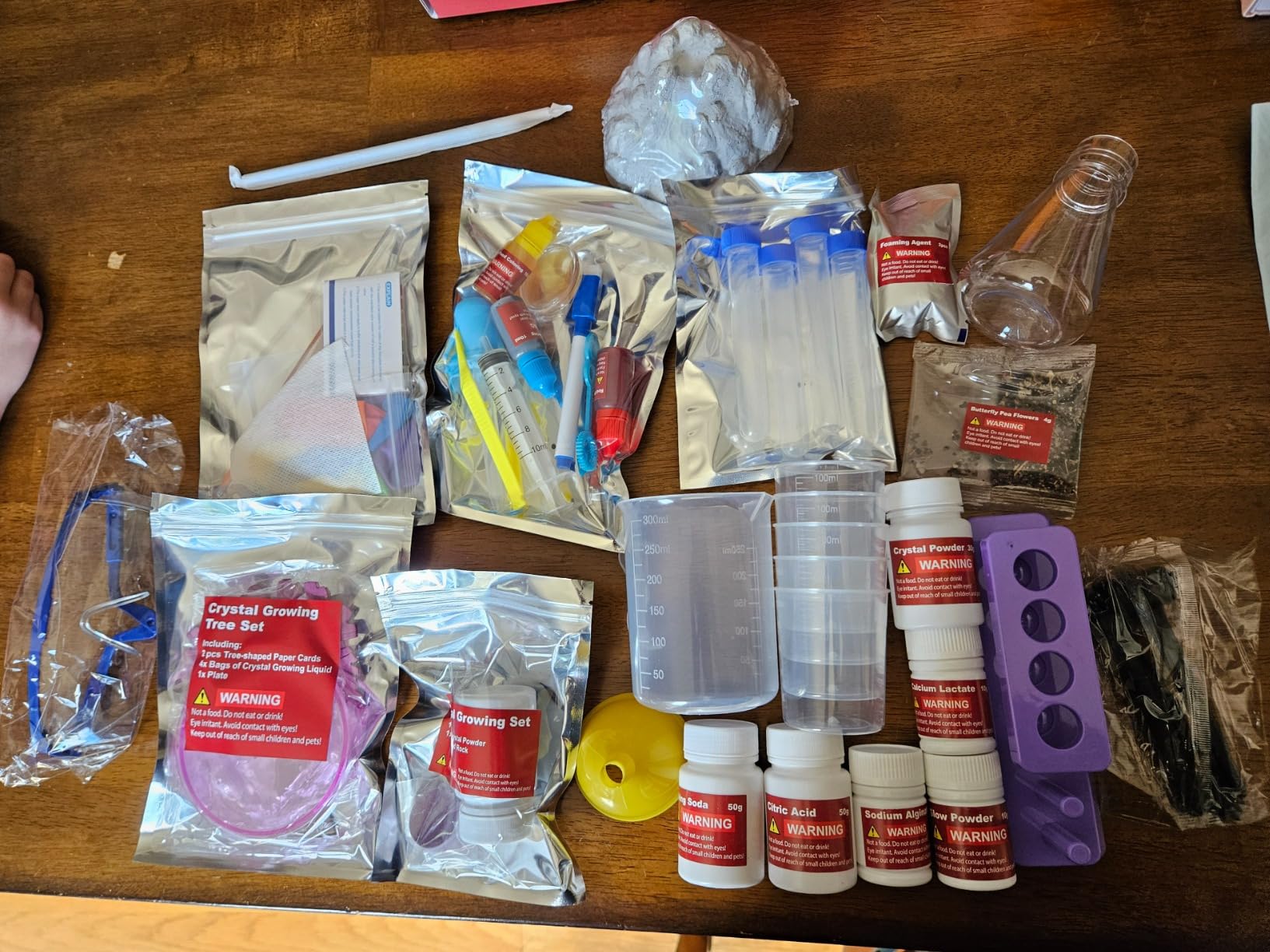 Klever Kits Amazing Science Kits- 85+ Experiments Educational Toys, STEM Activities with Erupting Volcano and Growing Crystal Tree for Kids Aged 6 7 8+ customer photo 2