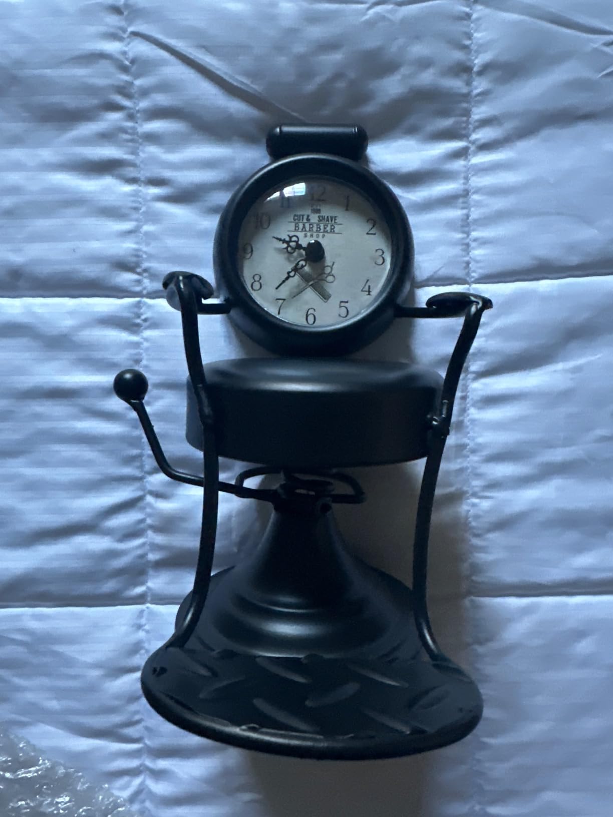 Barber Gifts for Men Barber Shop Decor Barber Chair Desk Clock Hairdresser Hairstylist Gift Ideas Table Top Clock 6.7